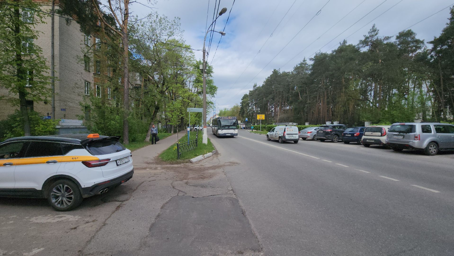 Пасха, Красная горка, автобусы, бесплатно, Островцы, кладбище, маршрут 61,