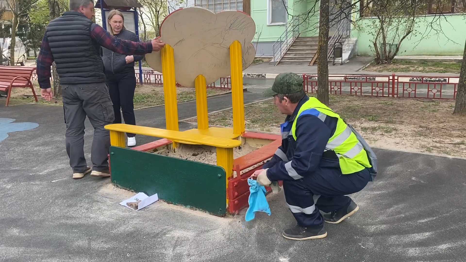 благоустройство Власиха, ЗАТО Власиха, МБУ ЖКХ и благоустройство, уборка во власихе, детские игровые площадки,