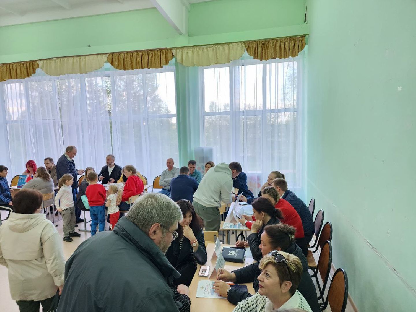 чехов, выездная администрация, глава администрации, жители, дорога, весенние паводки,