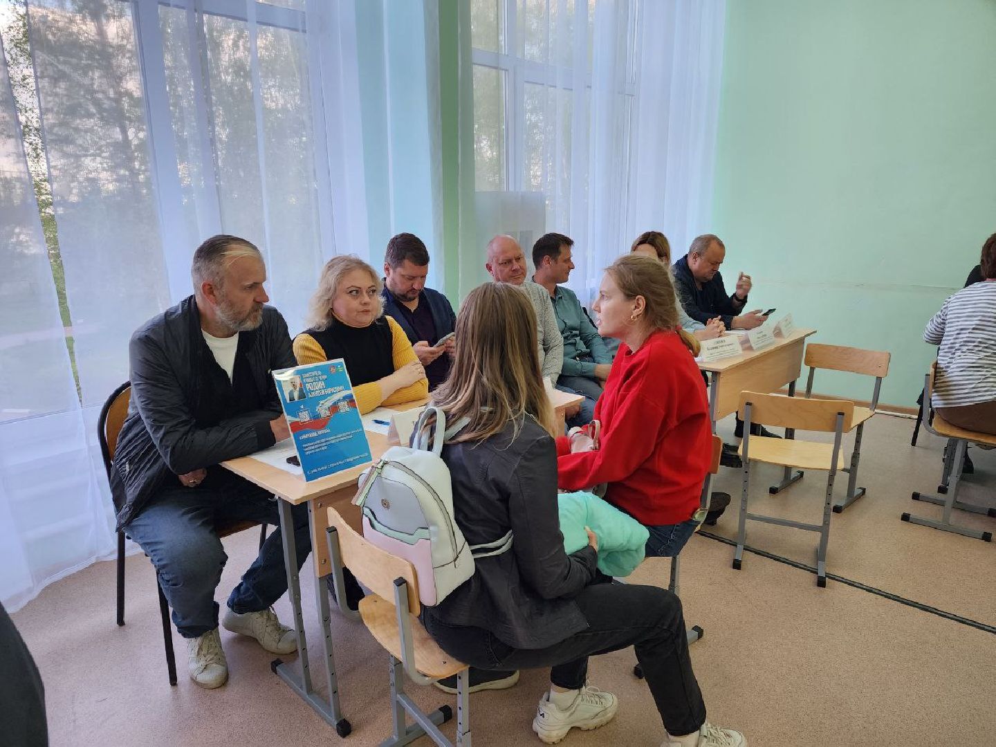 чехов, выездная администрация, глава администрации, жители, дорога, весенние паводки,