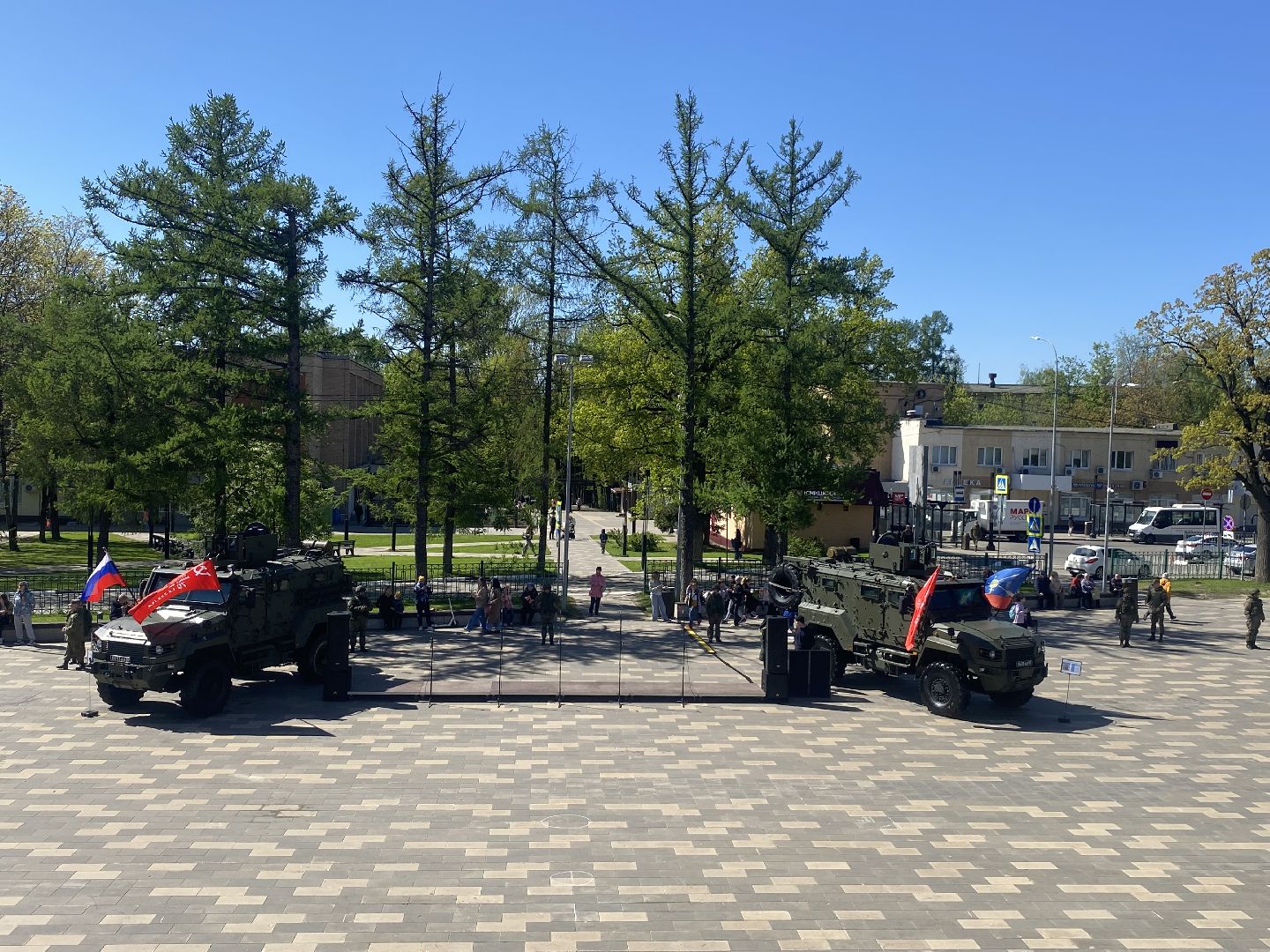 победный май во власихе, День Победы во Власихе, плац-концерт военнослужащих, ансамбль Красная звезда, Командующий РВСН, Глава ЗАТО Власиха,