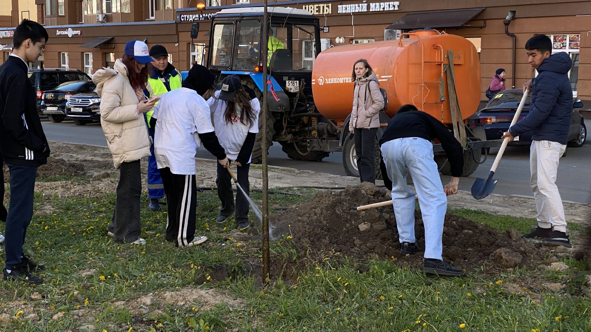 добрые дела, высадка деревьев, 40 лип, ленинский городской округ, государев дом,