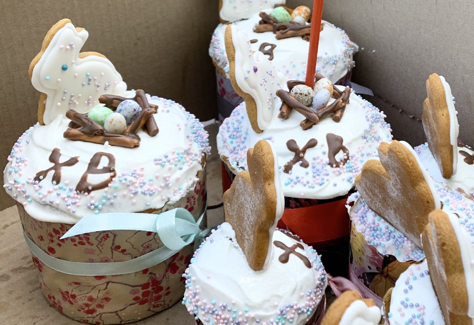 Балашиха, Подмосковье, Троицкий храм в Павлино, Пасха, освящение куличей,