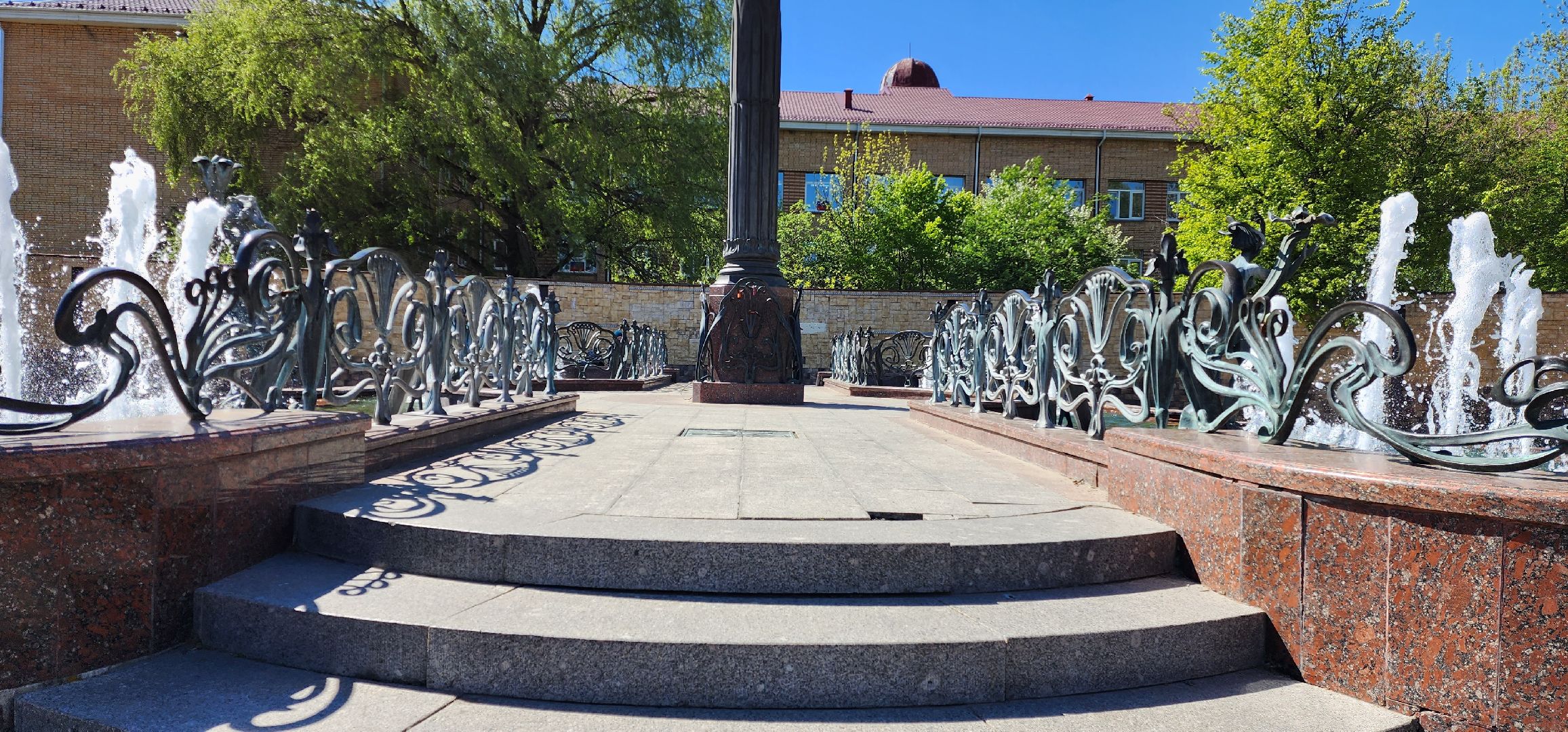 раменское, благоустройство, запуск фонтанов, фонтан времена года на площади молодежи,