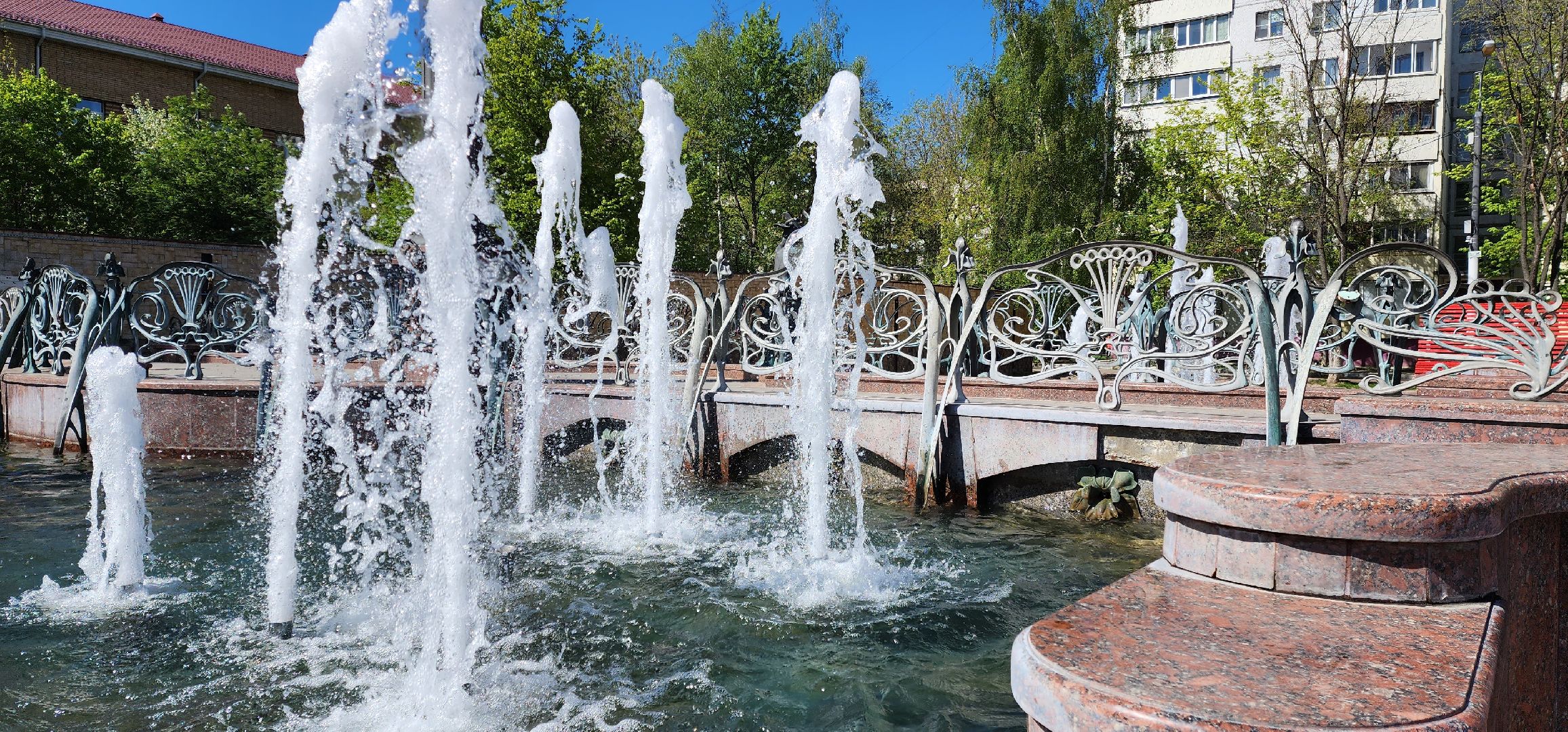 раменское, благоустройство, запуск фонтанов, фонтан времена года на площади молодежи,