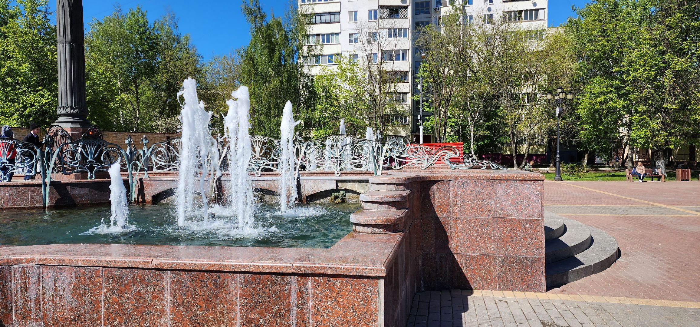 раменское, благоустройство, запуск фонтанов, фонтан времена года на площади молодежи,
