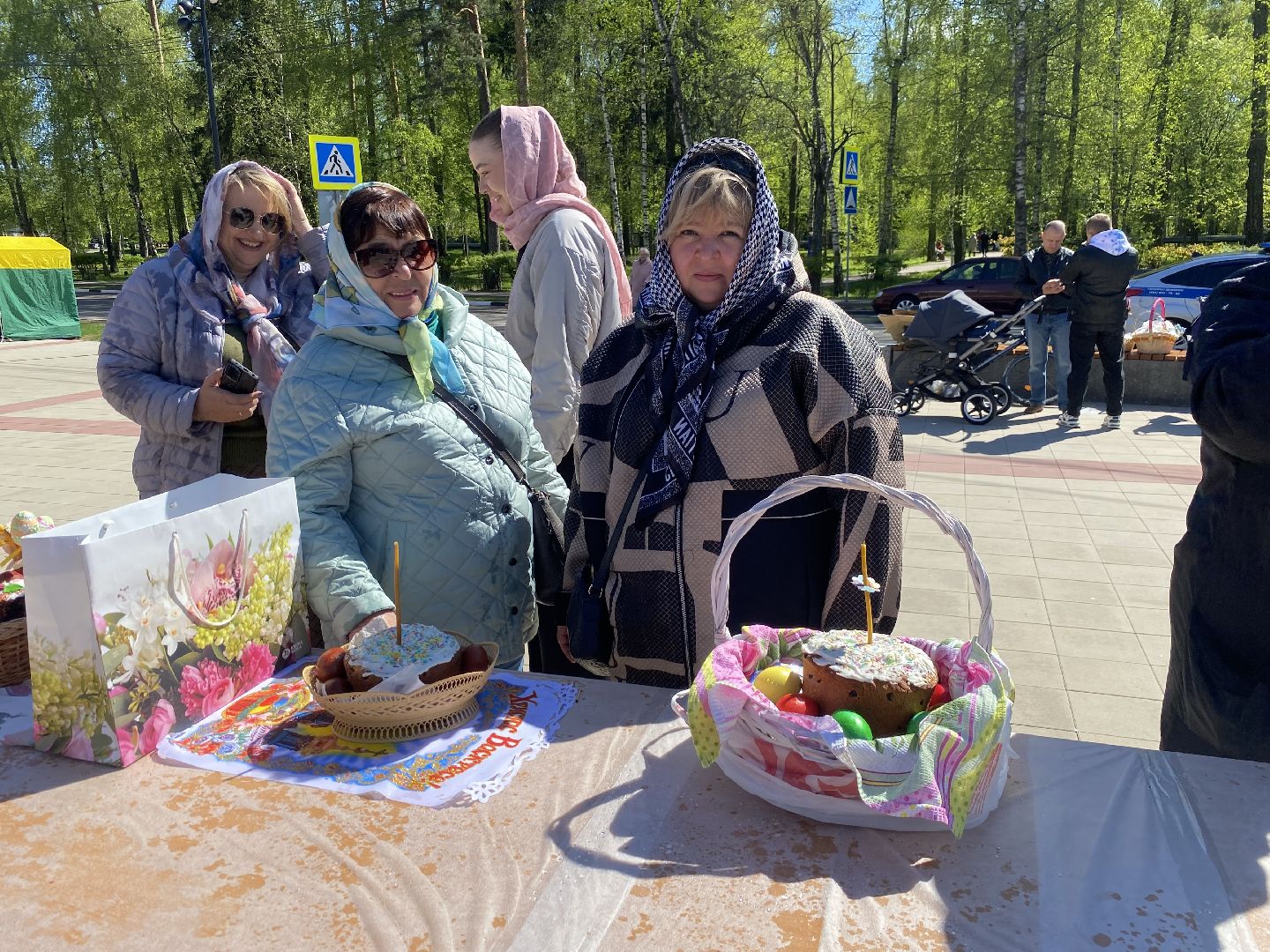 воскресение господне, Праздник Пасхи, Тихая суббота, Соборная площадь Власиха, храм во власихе, освящение куличей,