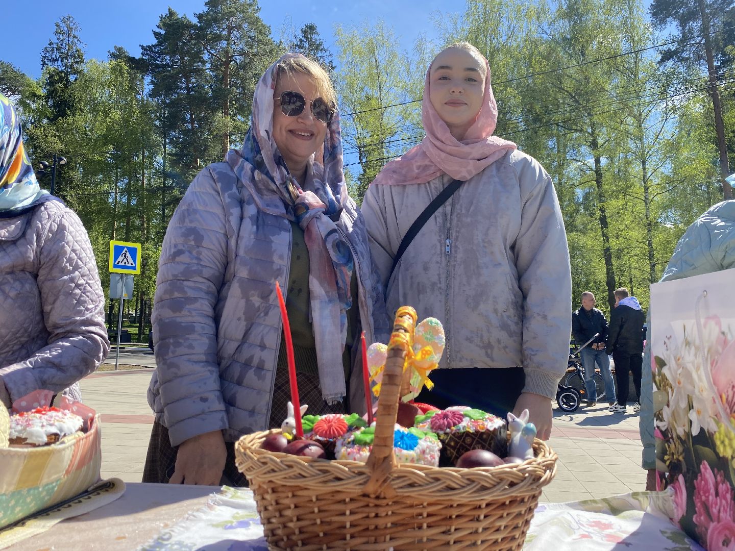 воскресение господне, Праздник Пасхи, Тихая суббота, Соборная площадь Власиха, храм во власихе, освящение куличей,