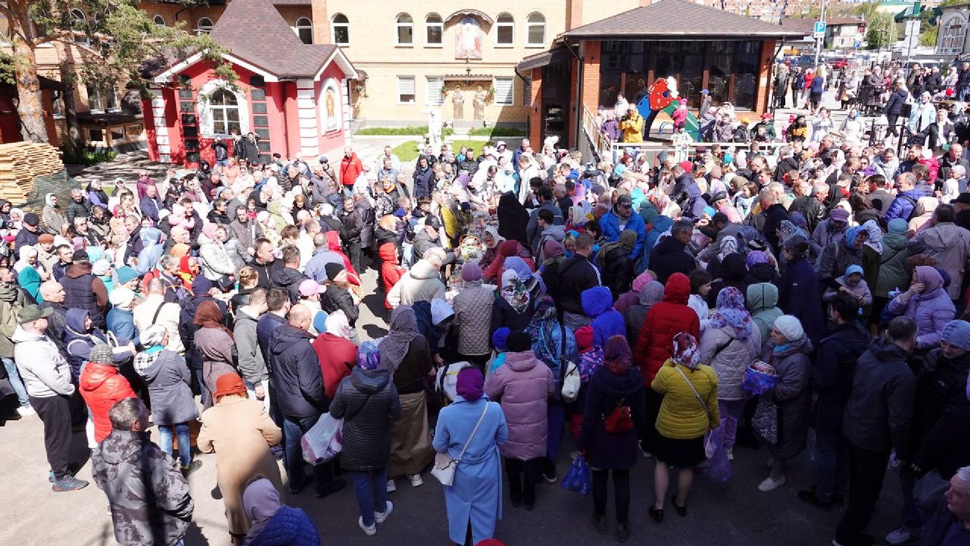 Пасха, Сергиев Посад, Храм Петра и Павла,