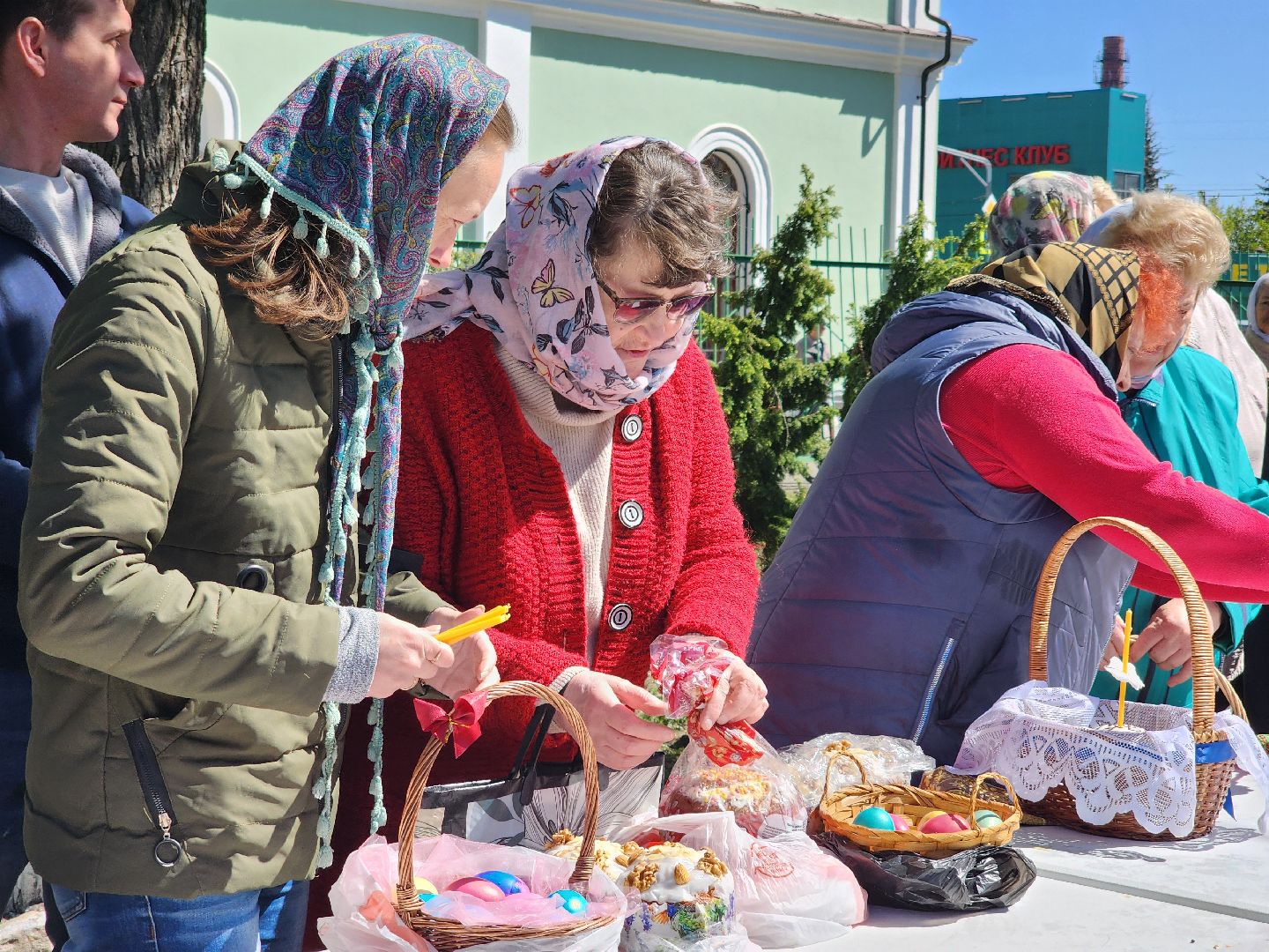 Пасха, Великая Суббота, освящение пасхальных куличей, Старая Купавна, Богородский городской округ,