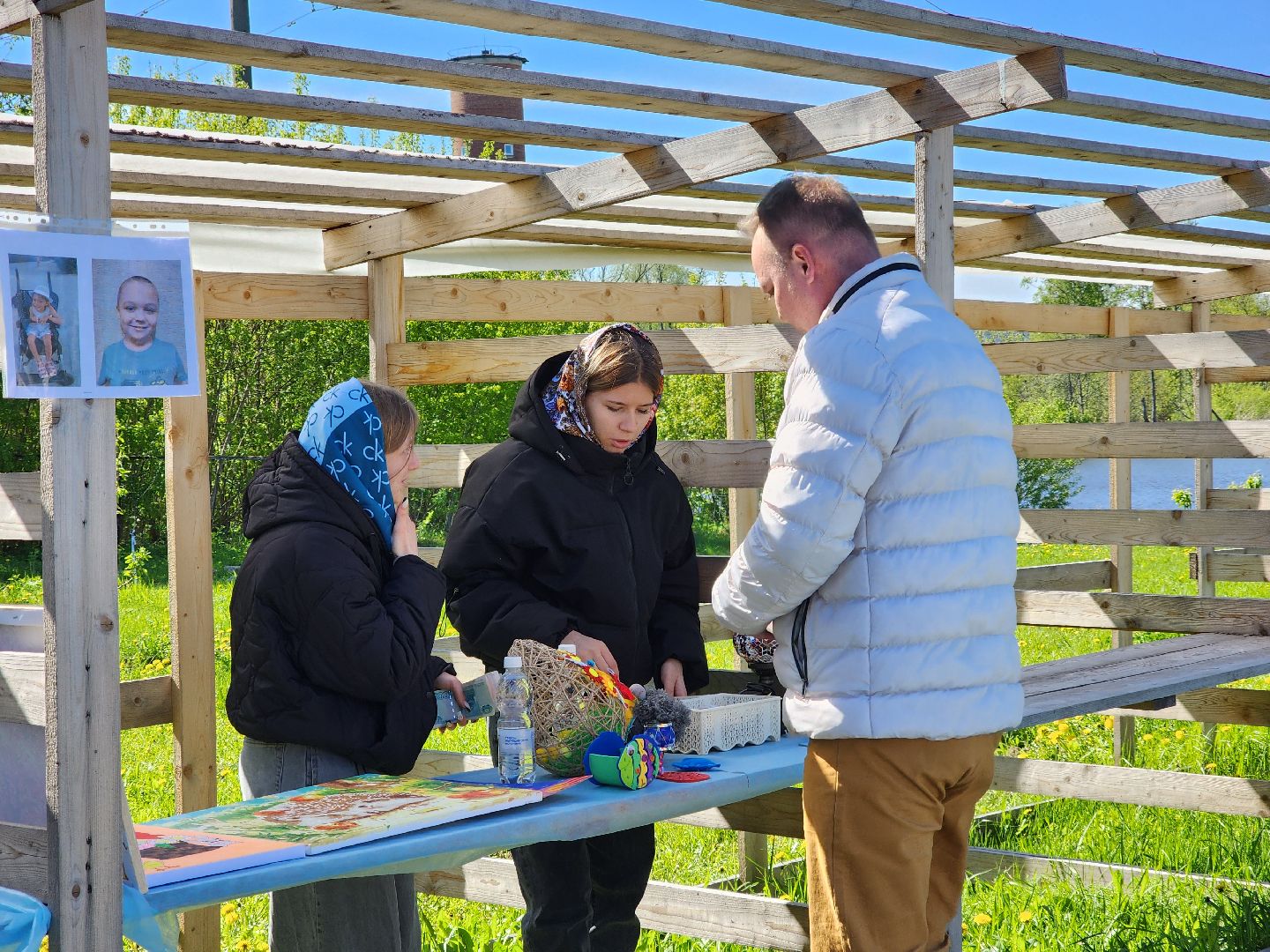 ногинск, благотворительная ярмарка, общество, люди, пасха, храм,