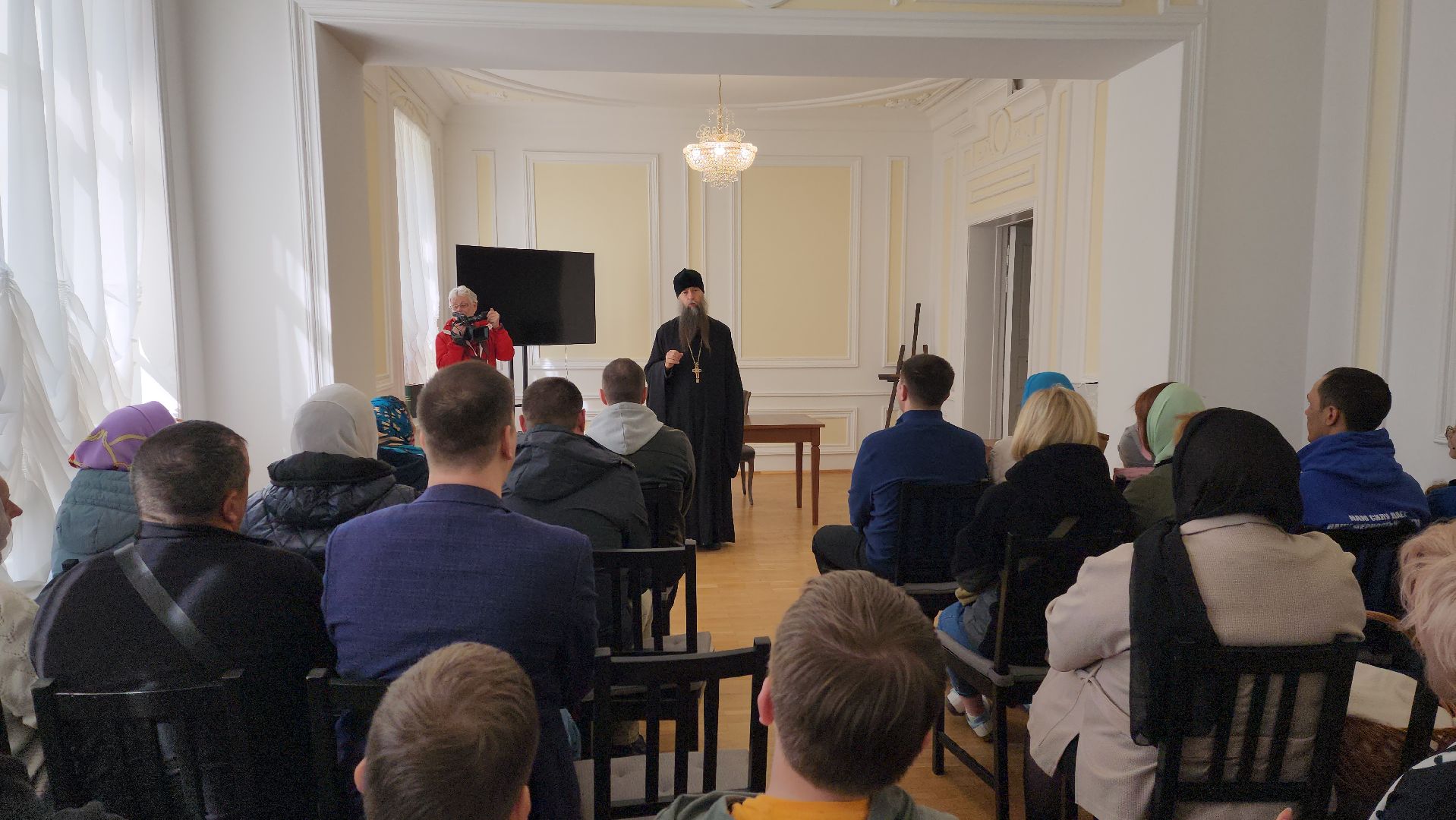 Пасха, вручение куличей, единая россия, семьи СВО,