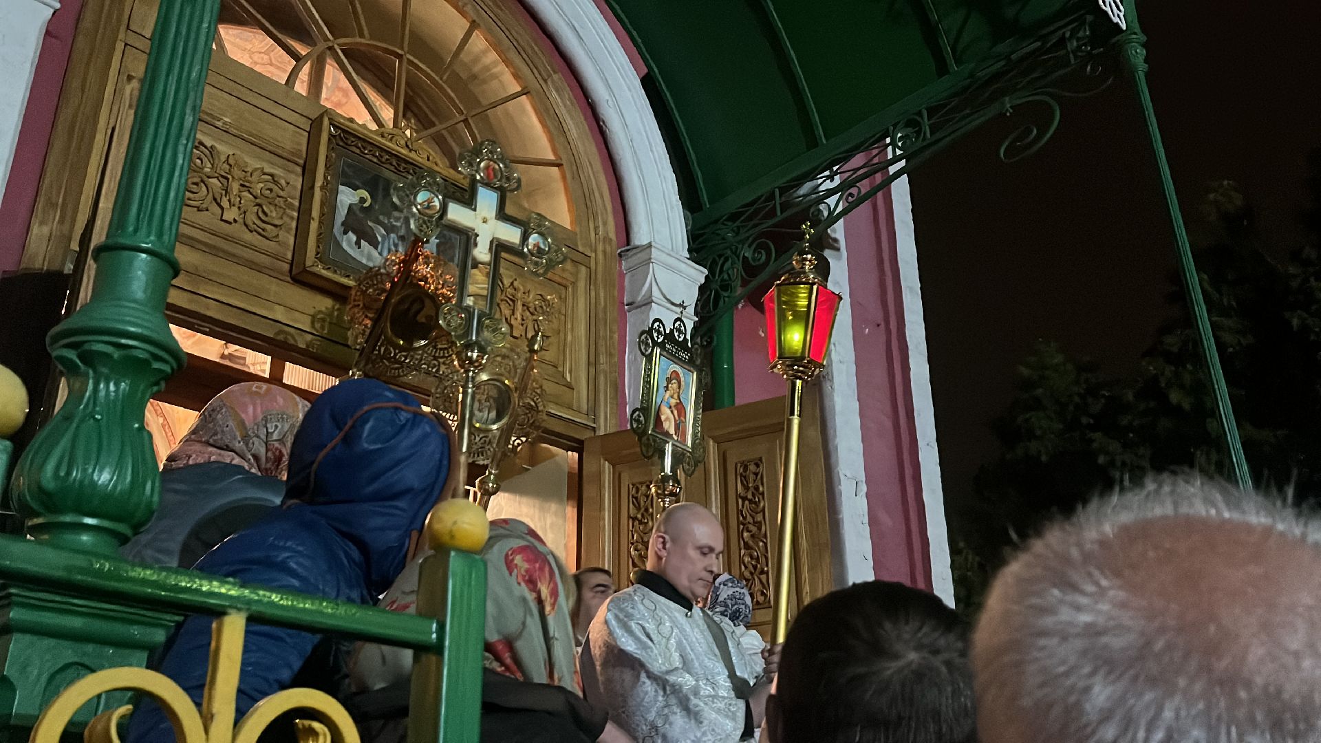 пасха, пасхальное богослужение, крестный ход, церковь, церковный праздник,