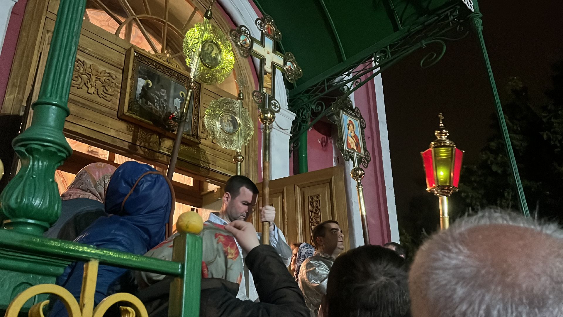 пасха, пасхальное богослужение, крестный ход, церковь, церковный праздник,