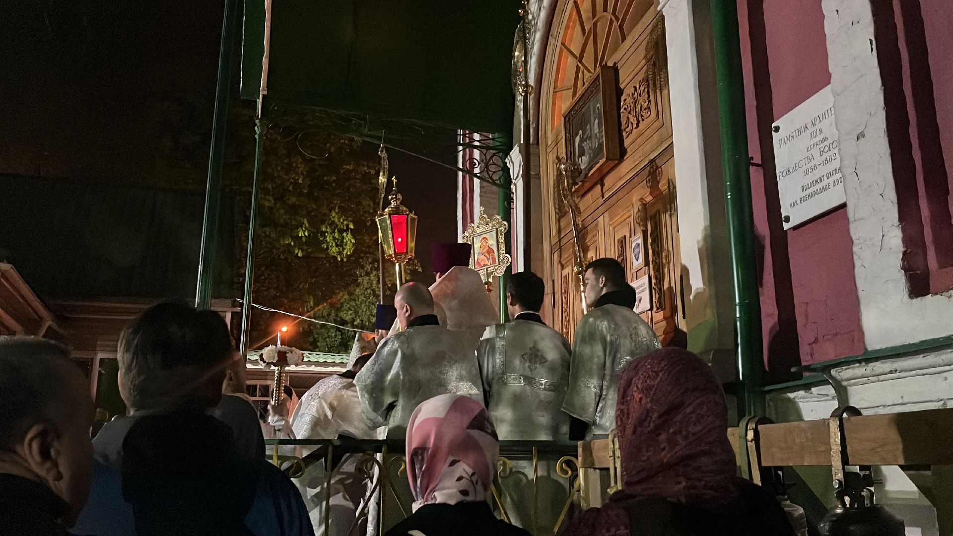 пасха, пасхальное богослужение, крестный ход, церковь, церковный праздник,