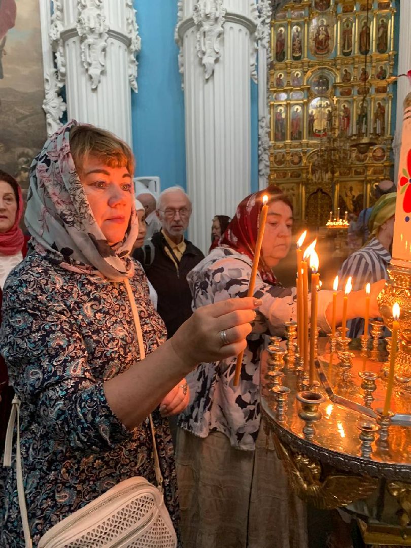 Звенигород, Саввино-Сторожевский монастырь, Религия, пасхальное богослужение,