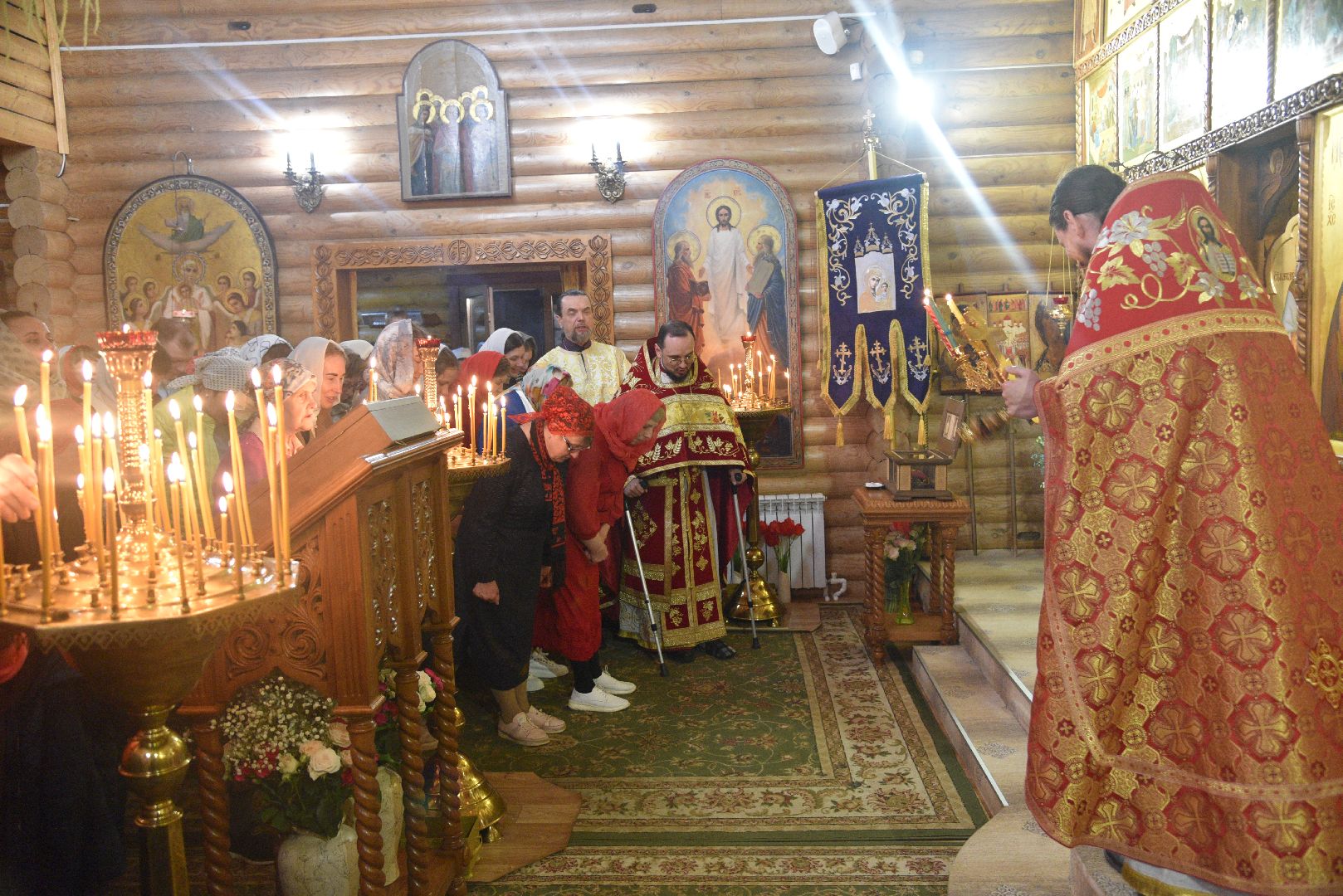 лотошино, храм, пасха, пасхальное богослужение, пасхальные традиции,