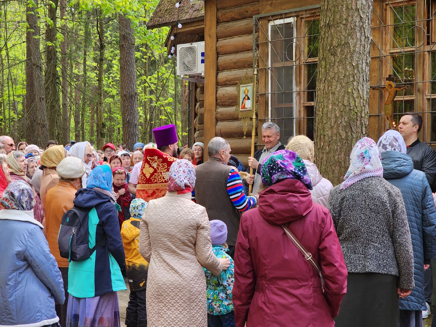 Черноголовка, Пасха,