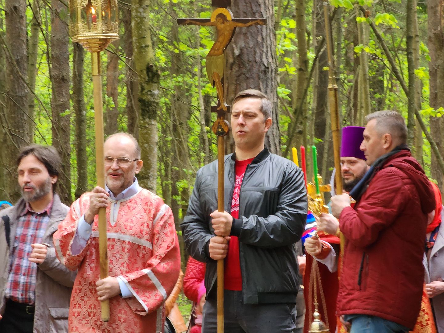 Черноголовка, Пасха,