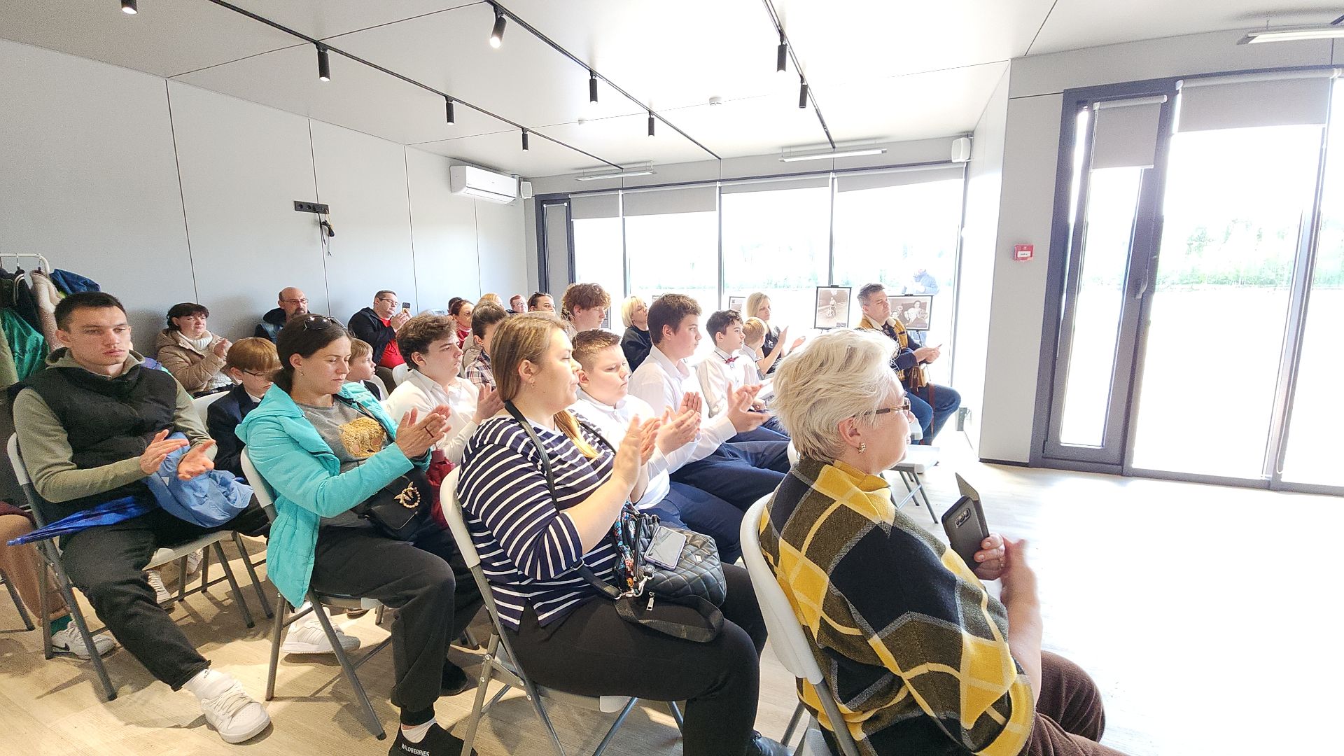 электросталь, культура, культура подмосковья, концерт, баянист, пасха, музыкальная школа,