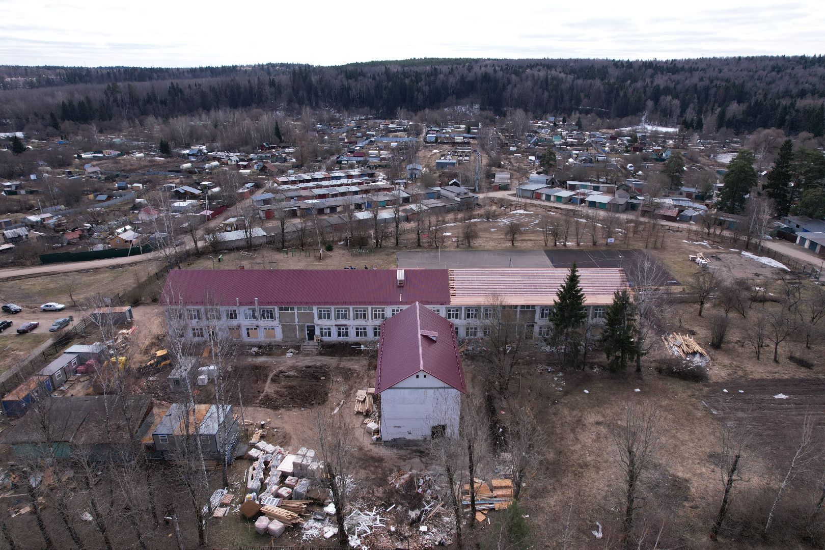 видео с коптера, истра, школа,