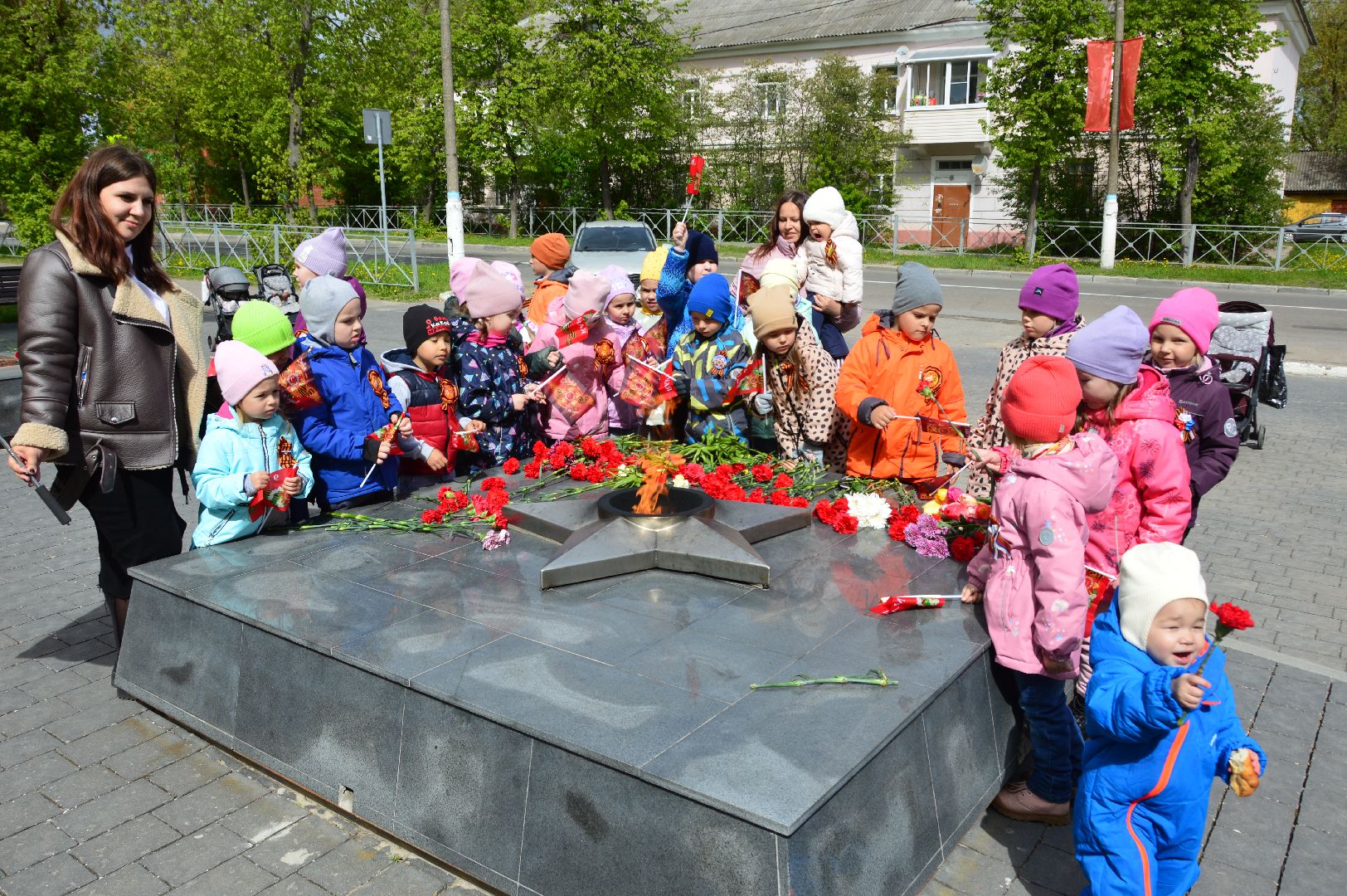 шатура, вечный огонь, вов, возложение цветов,