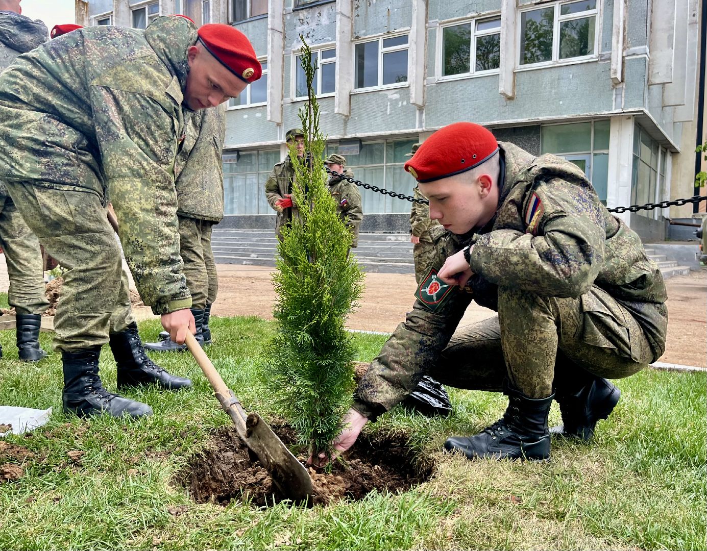 наро-фоминский городской округ, Кантемировская дивизия, Сквер памяти, парад Победы, чтобы помнили,