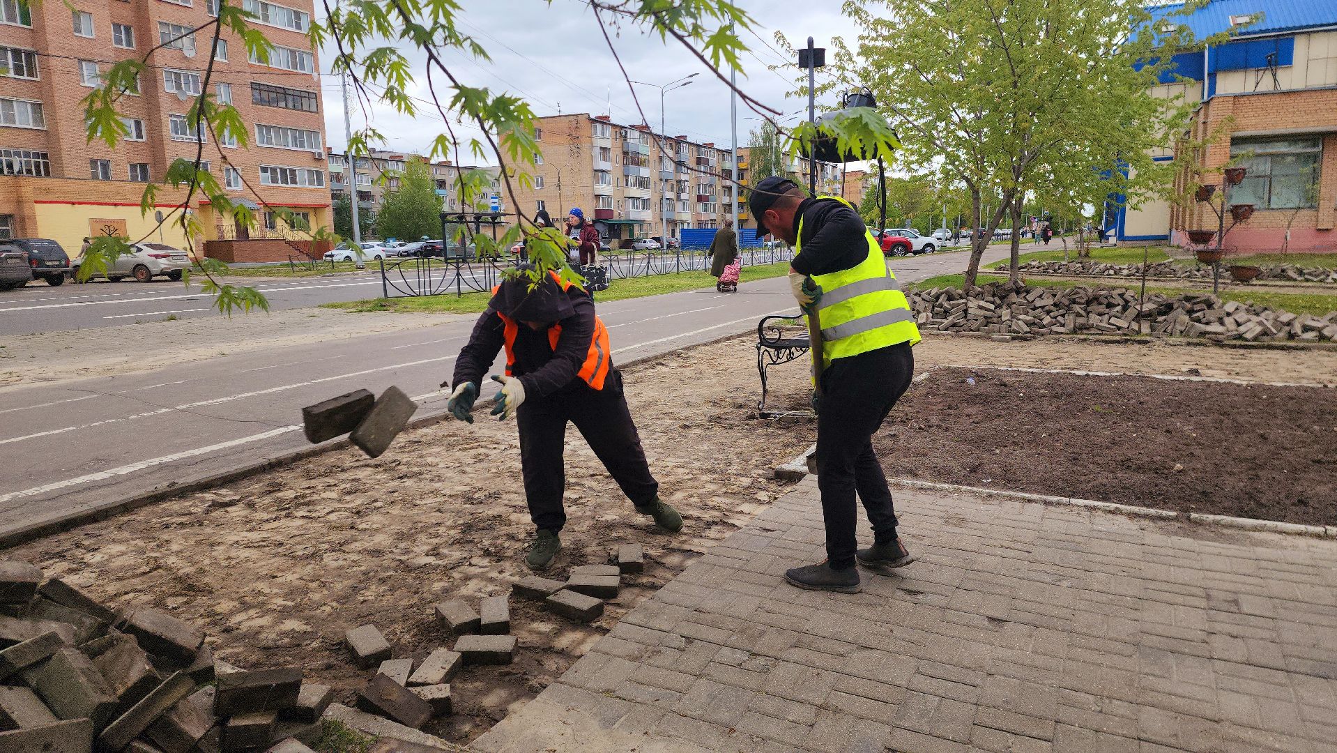 И И Борзов, шатура, ремонт памятника, ремонт памятника вов, маршал Борзов,