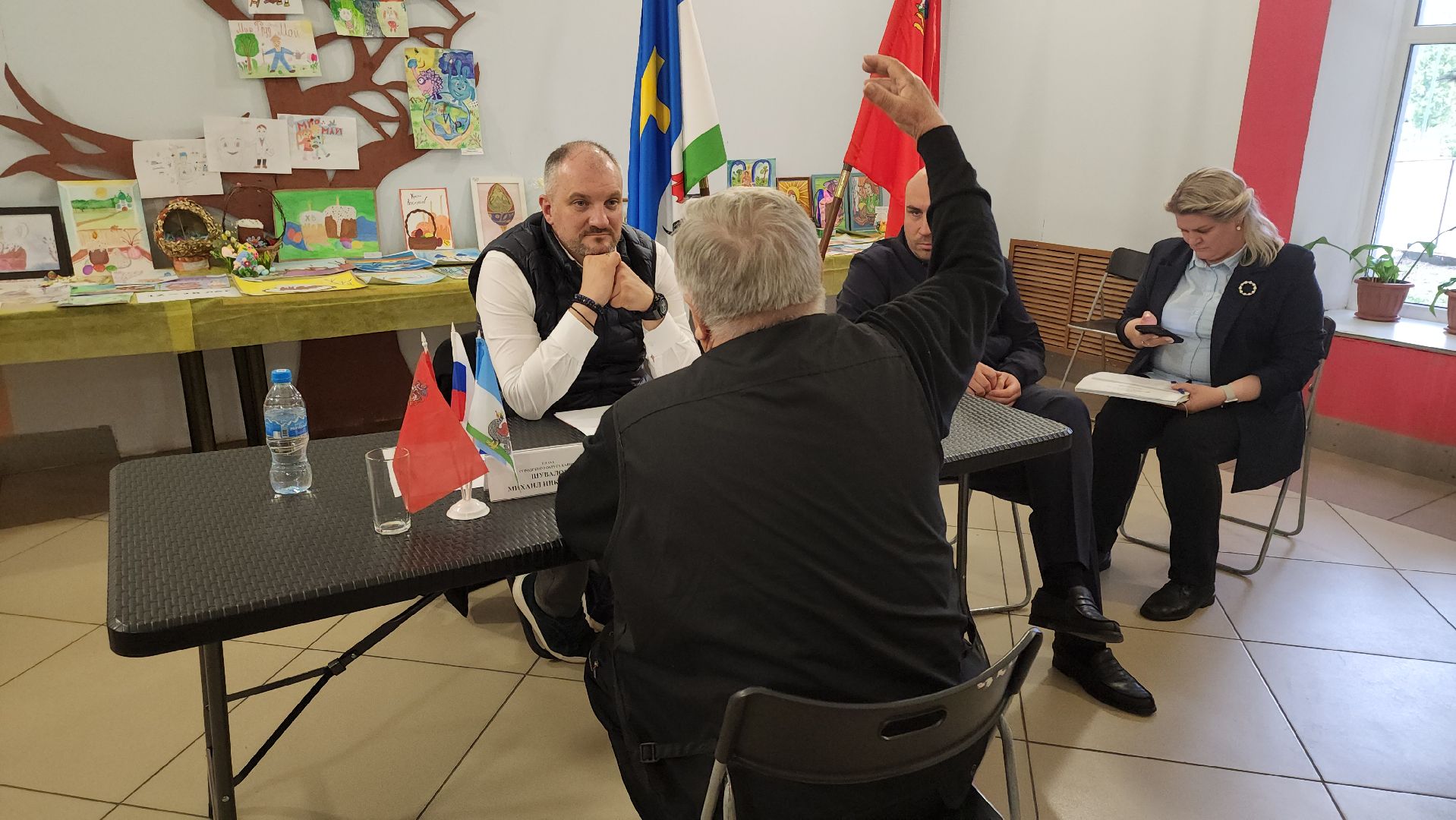 кашира, выездная администрация, ремонт дороги, водоотведение, застой воды, провал почвы, грунтовые воды,