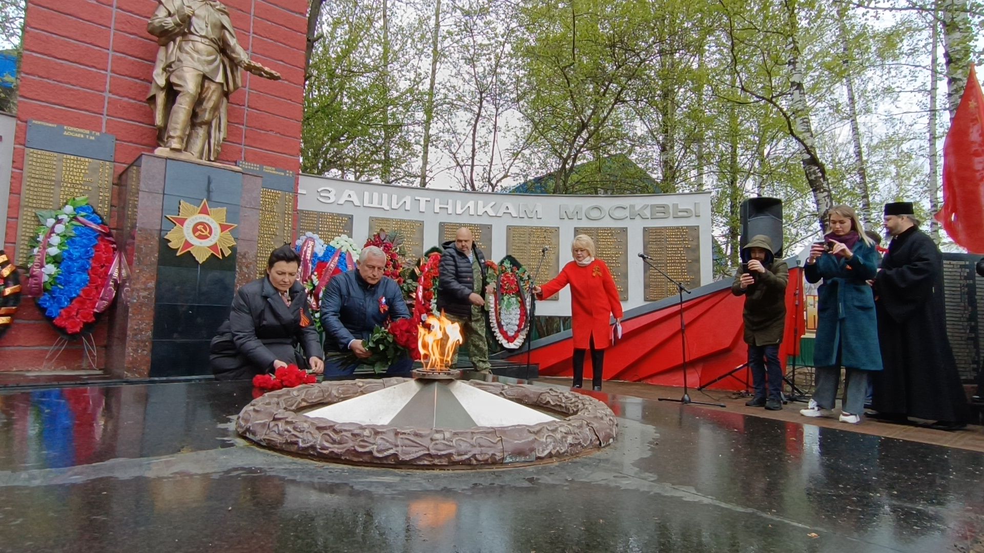 митинг памяти, возложение цветов, лобня,