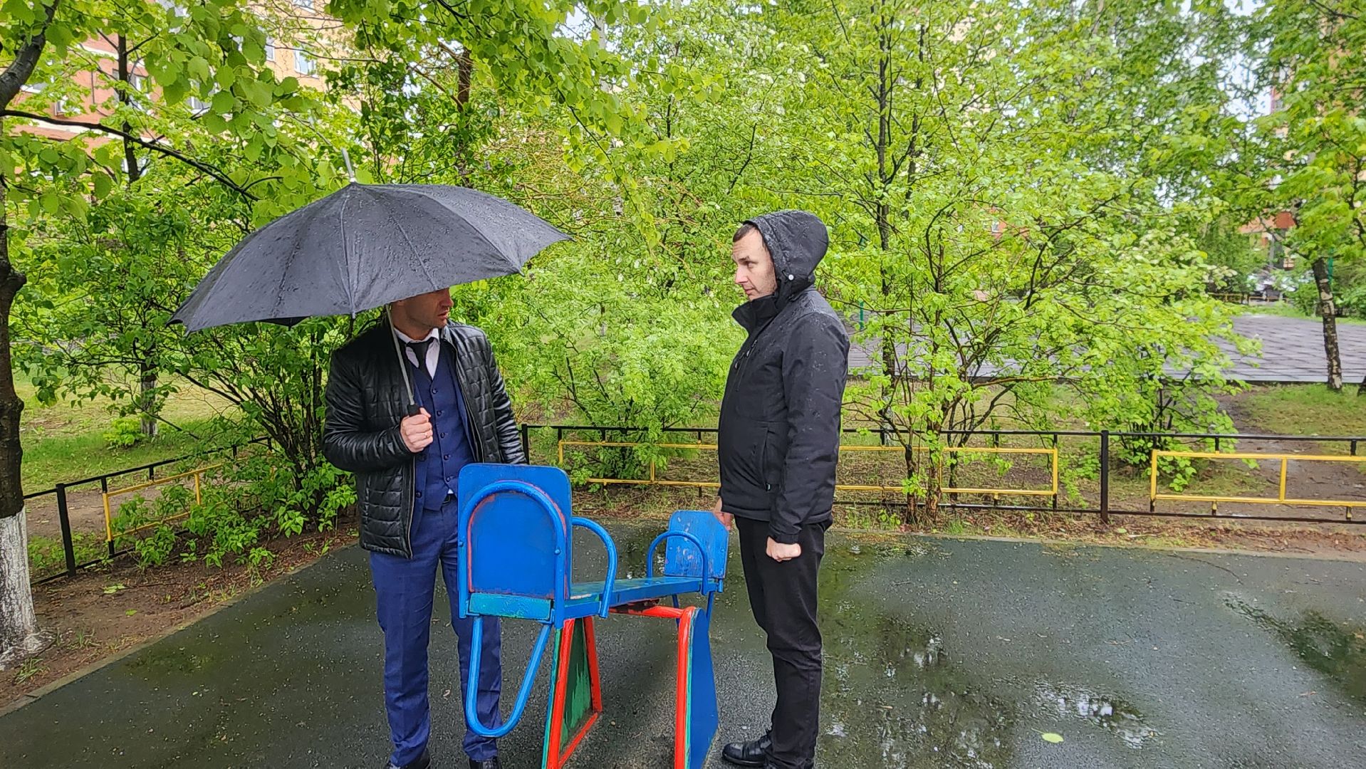 пеший обход, заместители главы городского округа, Григорий Грибанов, Ольга Алферова, график, еженедельно, Алла Дунаевич, ул Гризодубовой, ул Грищенко, ул луч, содержание территорий,