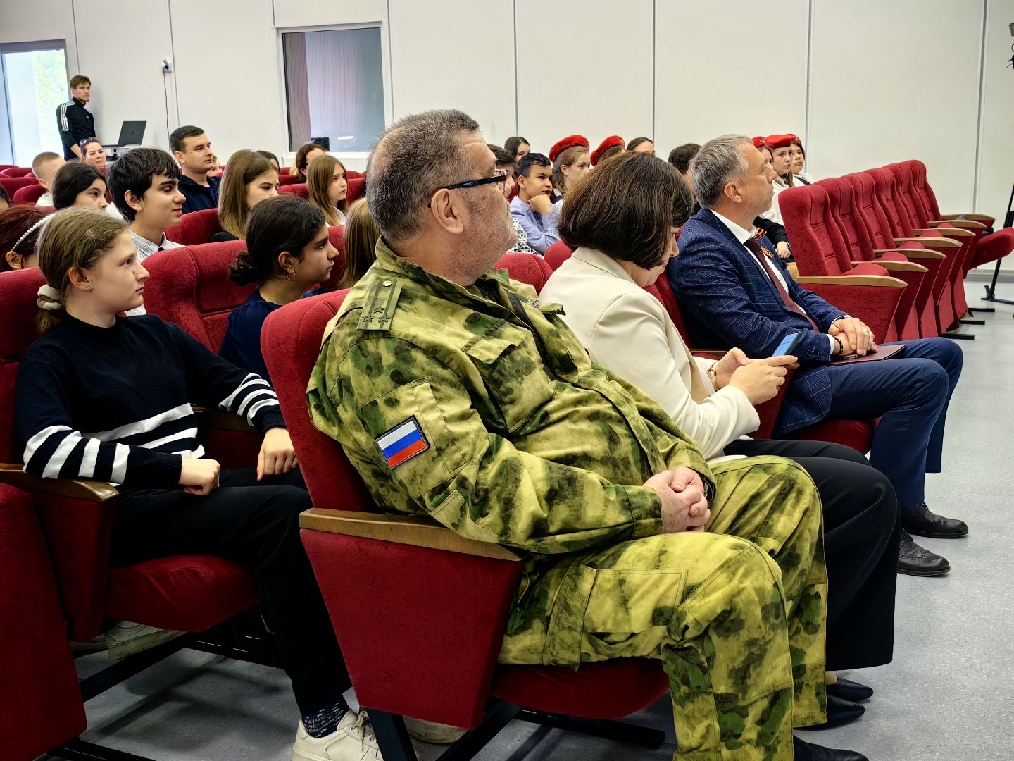 урок мужества, отряд альфа, ветеран, вов,