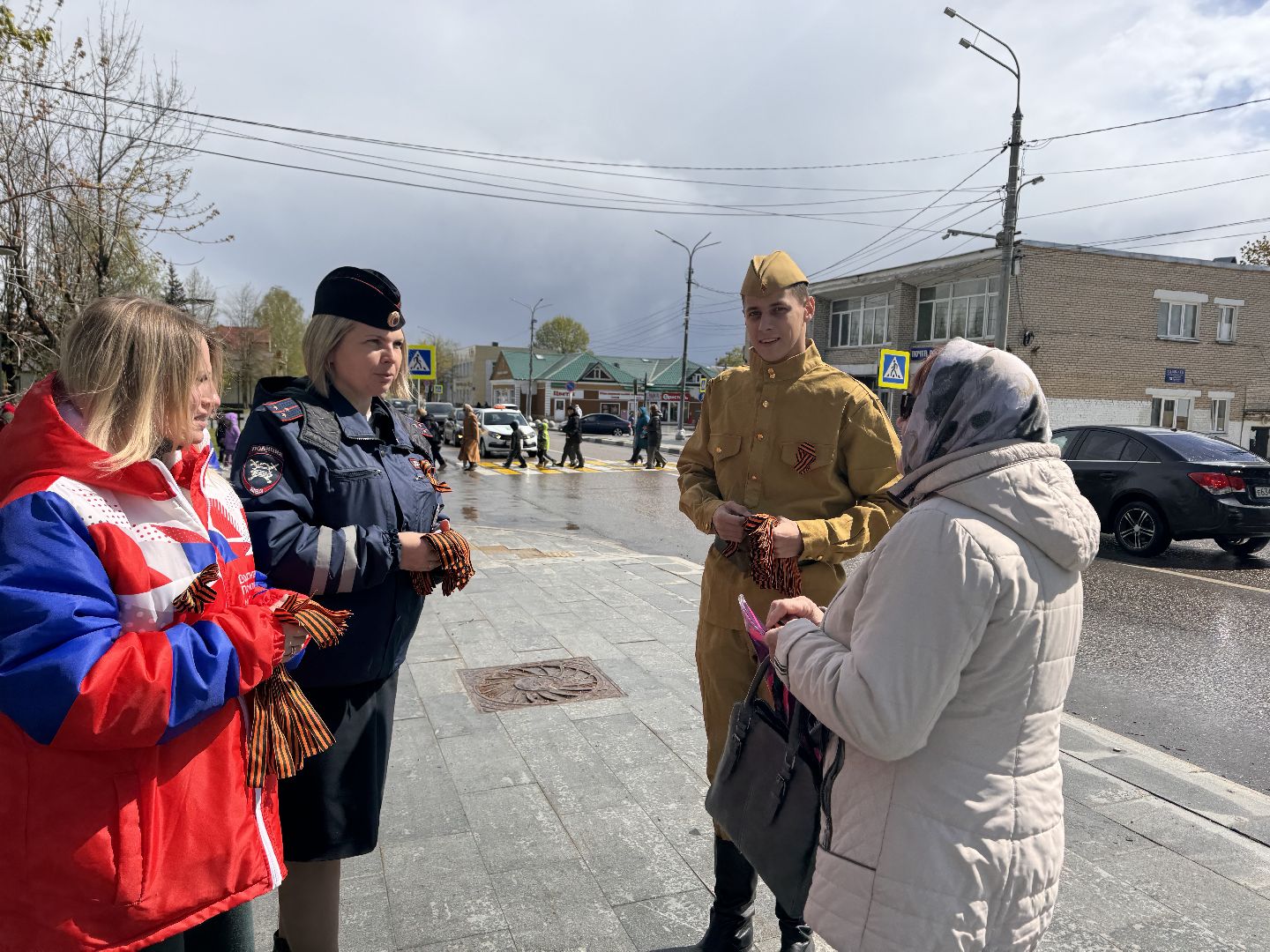 волонтеры, шаховская, георгиевская лента, георгиевская ленточка,