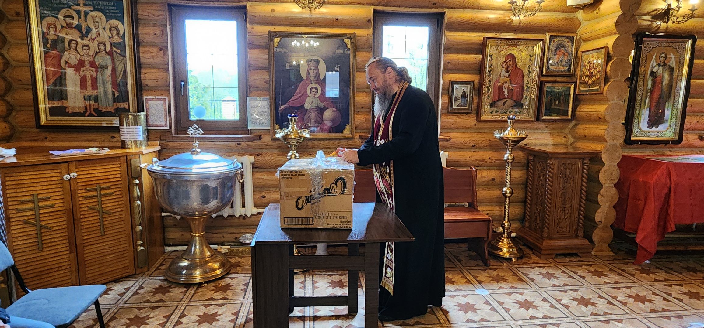 храм иконы Божьей Матери, Домодедовская таможня, православные иконы,