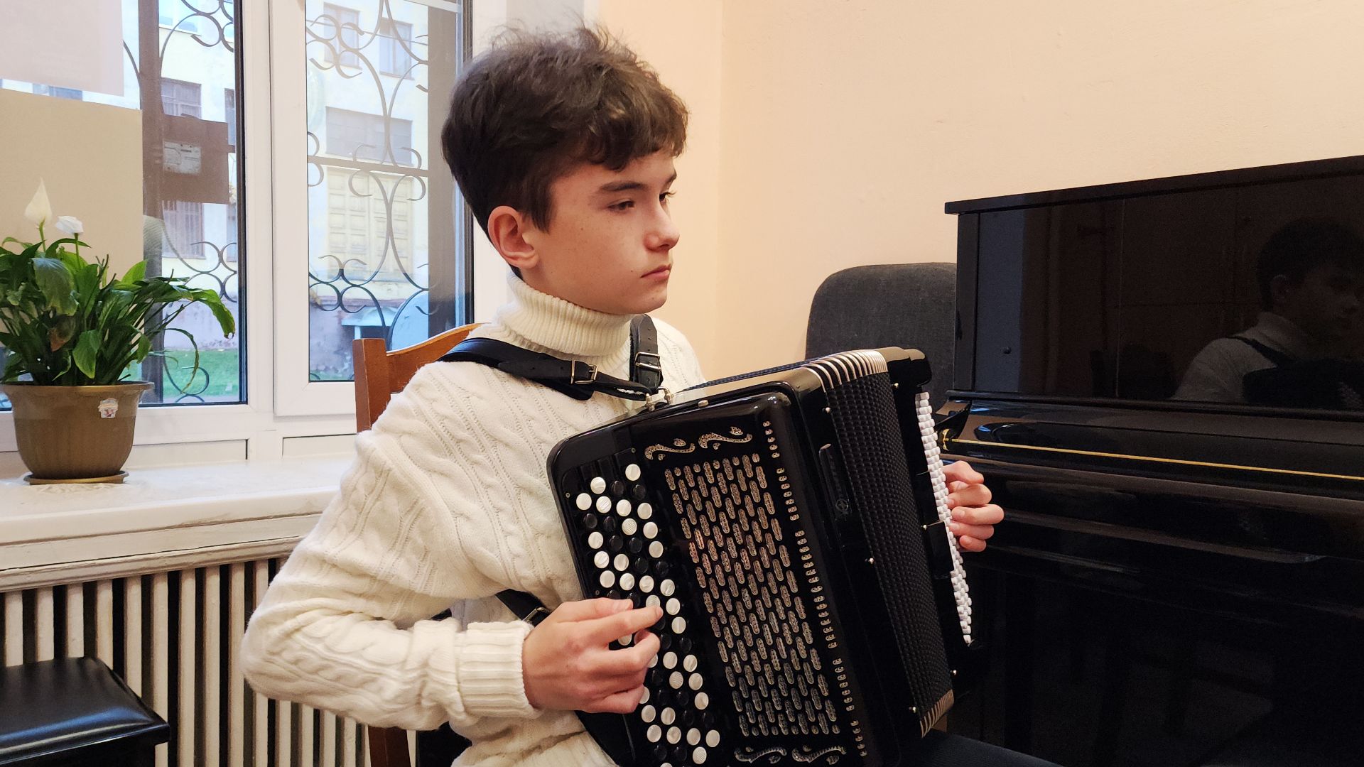 электросталь, мой город, баянист, конкурс, конкурс педагогов, лучший учитель россии, виртуоз, победитель, лауреат,