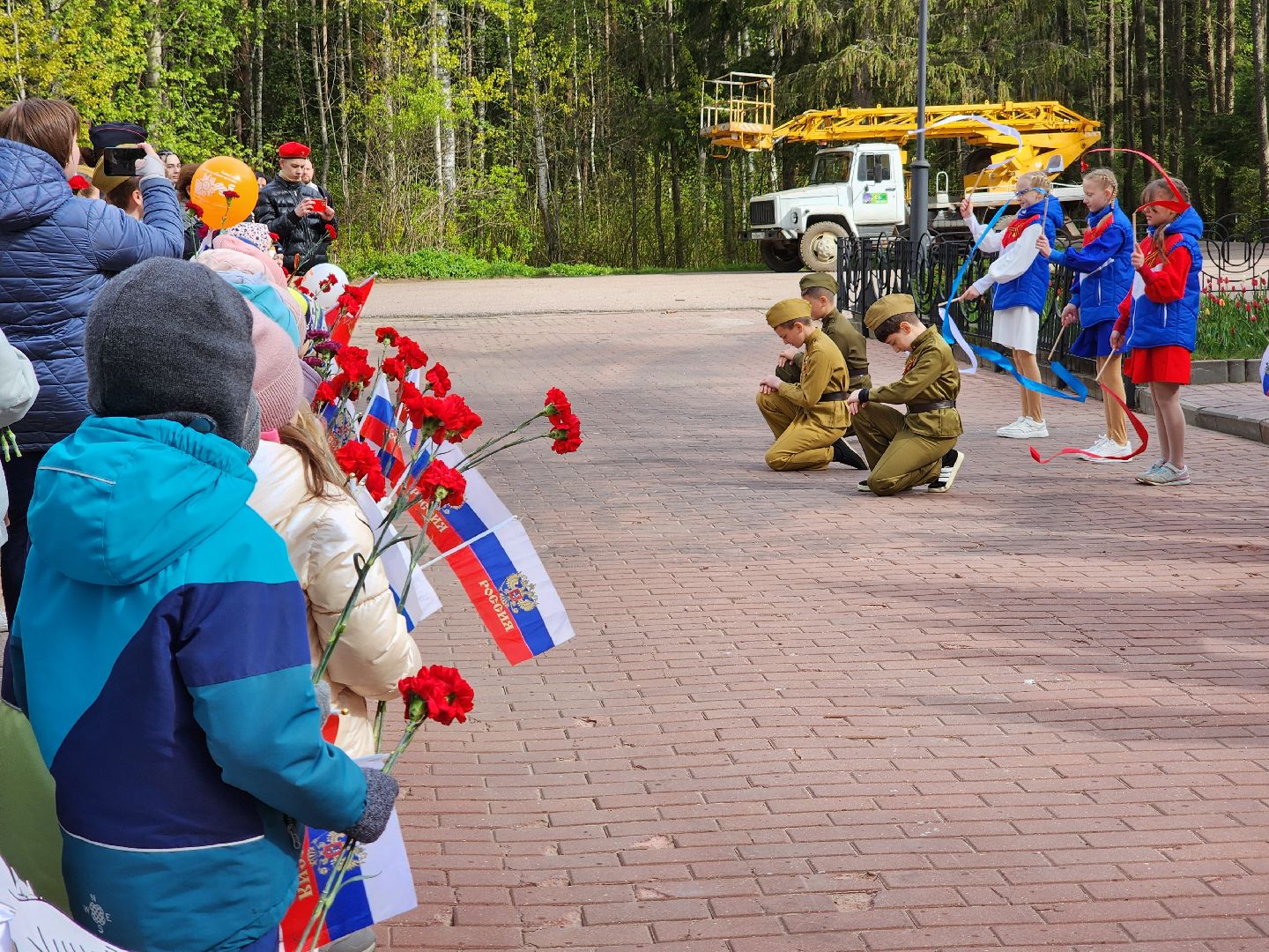 Дубна, Вахта памяти, Школьники, День победы,