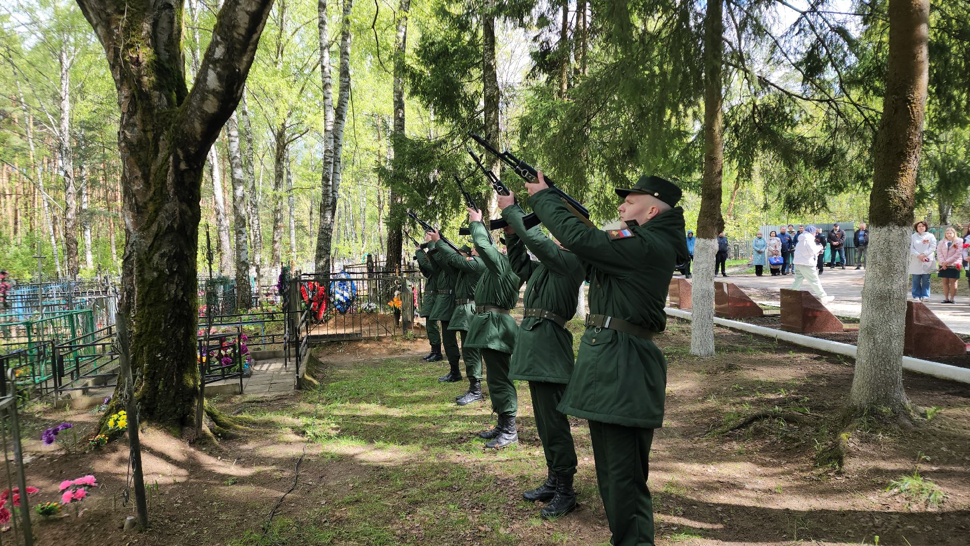 егорьевск, 9 мая, панихида, братская могила,