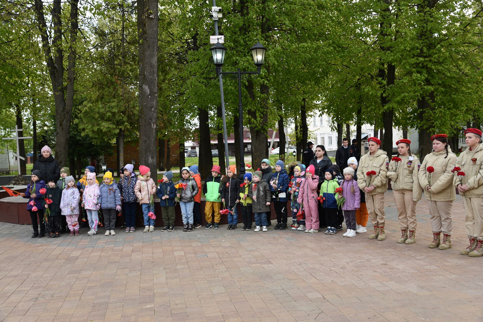 лотошино, сквер победы, день победы, митинг, юнармия,