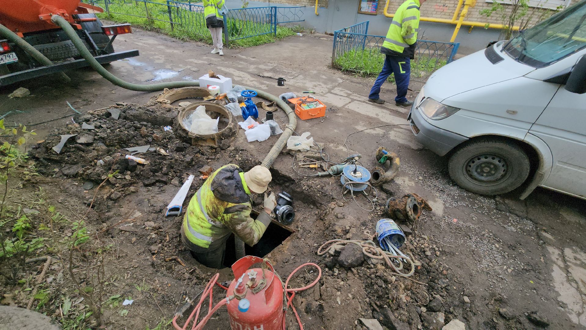 Водоканал, Замена трубопровода, лобня,