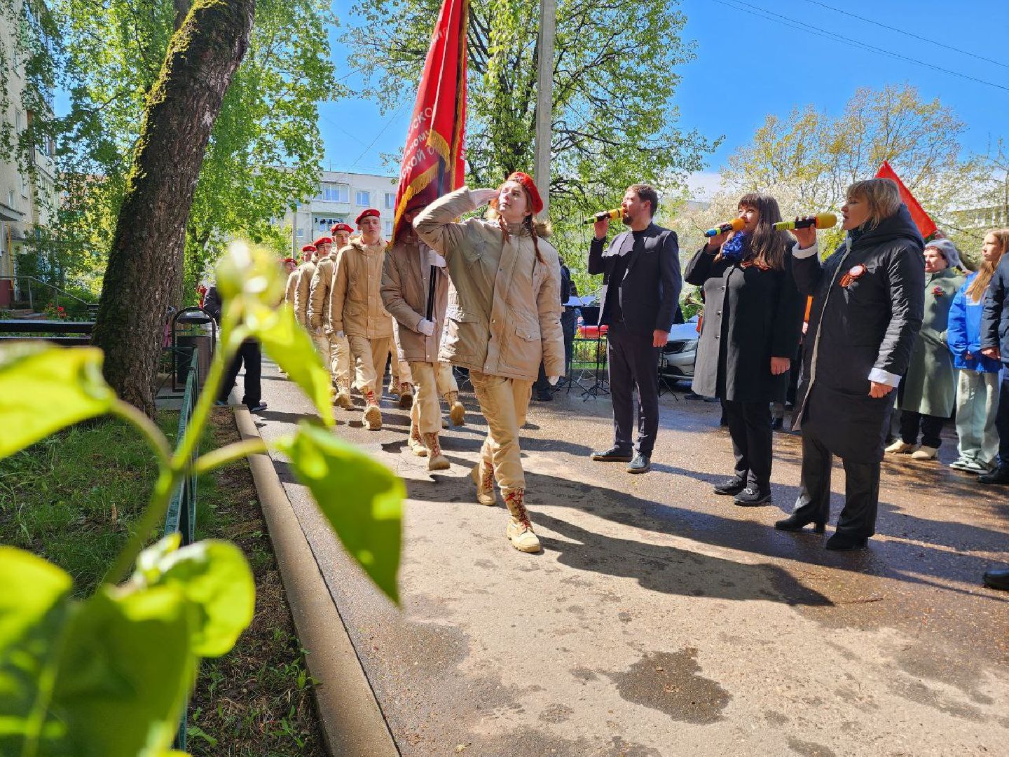 можайск, можайский городской округ, подмосковье, день победы, фронтовые бригады, поздравления, концерт под окнами, 9 мая,