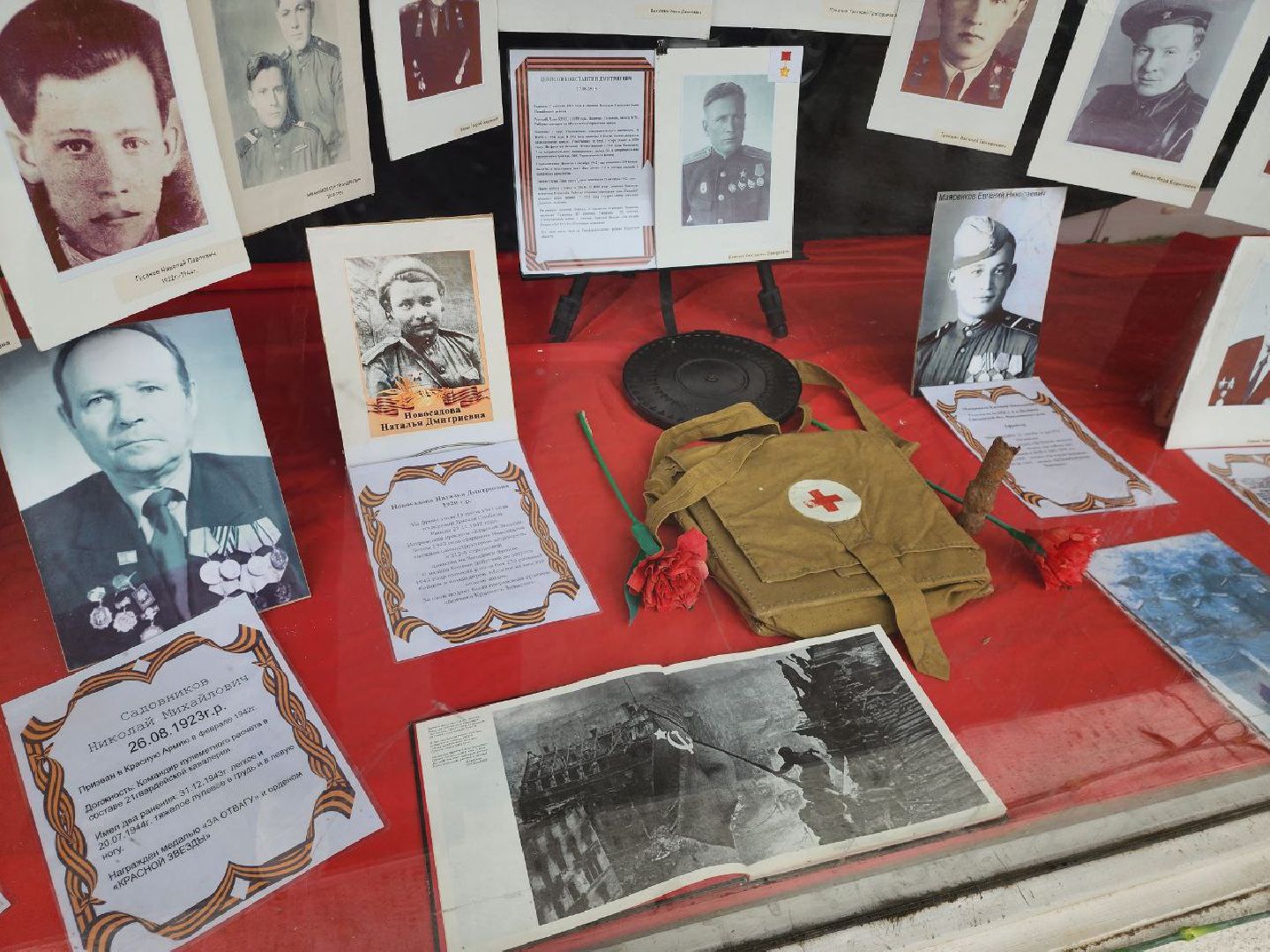 можайск, можайский городской округ, подмосковье, лица победы, фотовыставка, день победы, 9 мая, герои ВОВ, герои спецоперации, великая отечественная война, специальная военная операция,