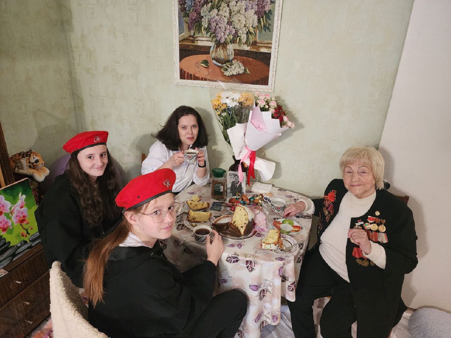 чехов, день победы, ветеран вов, школьники, поздравления, 9 мая, великая отечественная война,