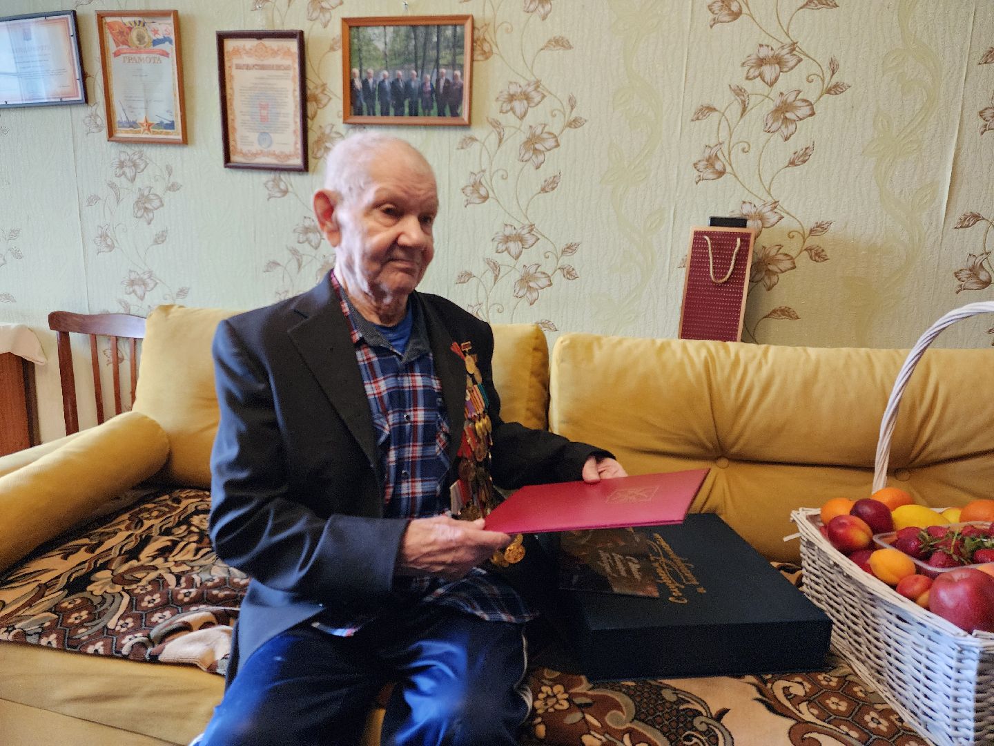 Ветеран, ветеран вов, день победы в рузе, 9 мая, руза, рузский городской округ, московская область, день победы, великая отечественная война, спецоперация,