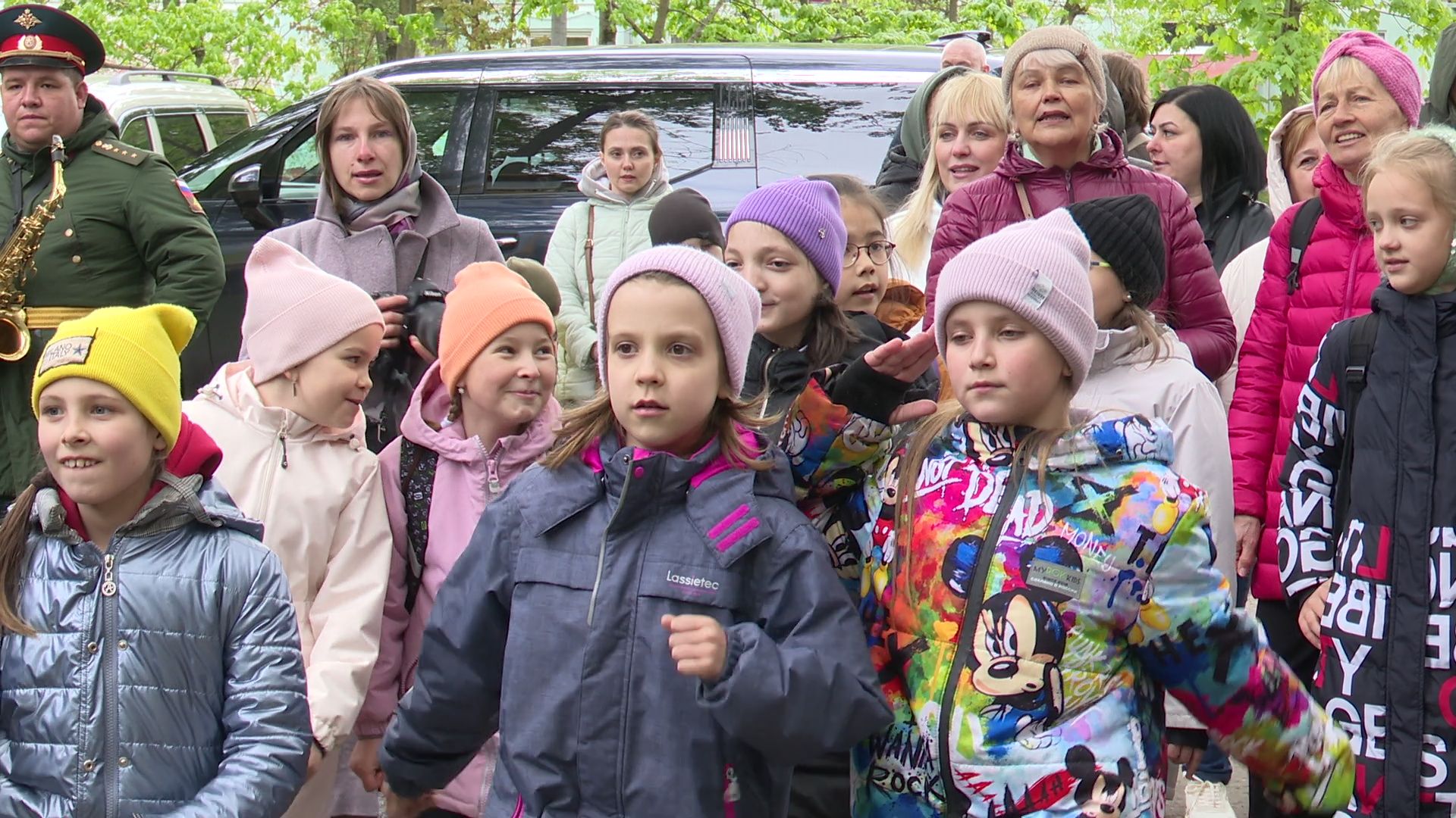 Реутов, день победы, праздник со слезами на глазах, парад у дома ветерана, я помню, я горжусь,ветераны войны,