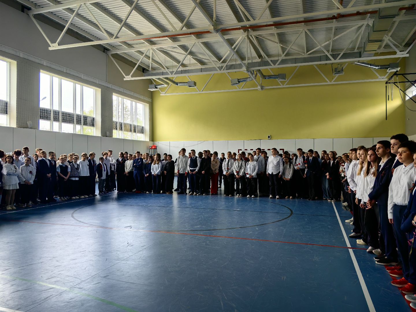 День Победы, мемориал, возложение цветов, торжественная линейка,