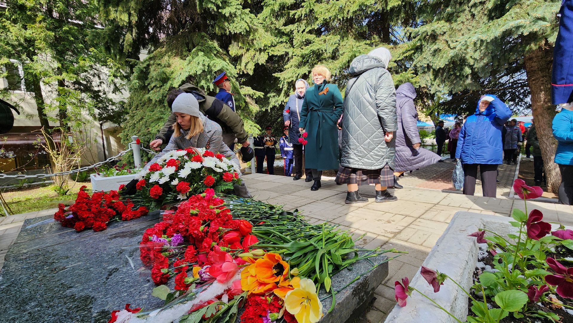 ЦВПВ, Микрорайон Западный, Домодедово, Подмосковье, День Победы, Митинг, 9 мая, Возложение цветов,