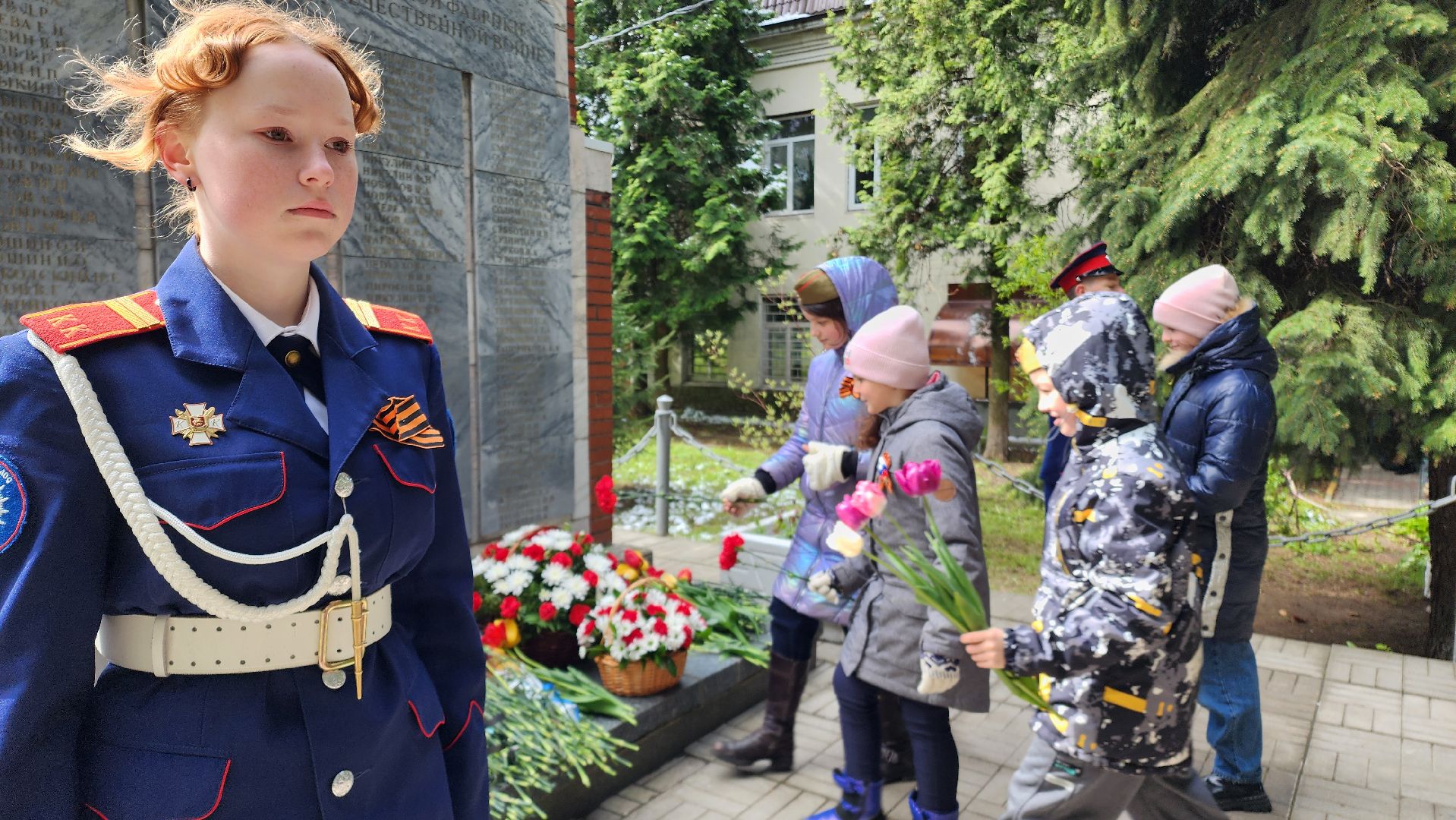 ЦВПВ, Микрорайон Западный, Домодедово, Подмосковье, День Победы, Митинг, 9 мая, Возложение цветов,