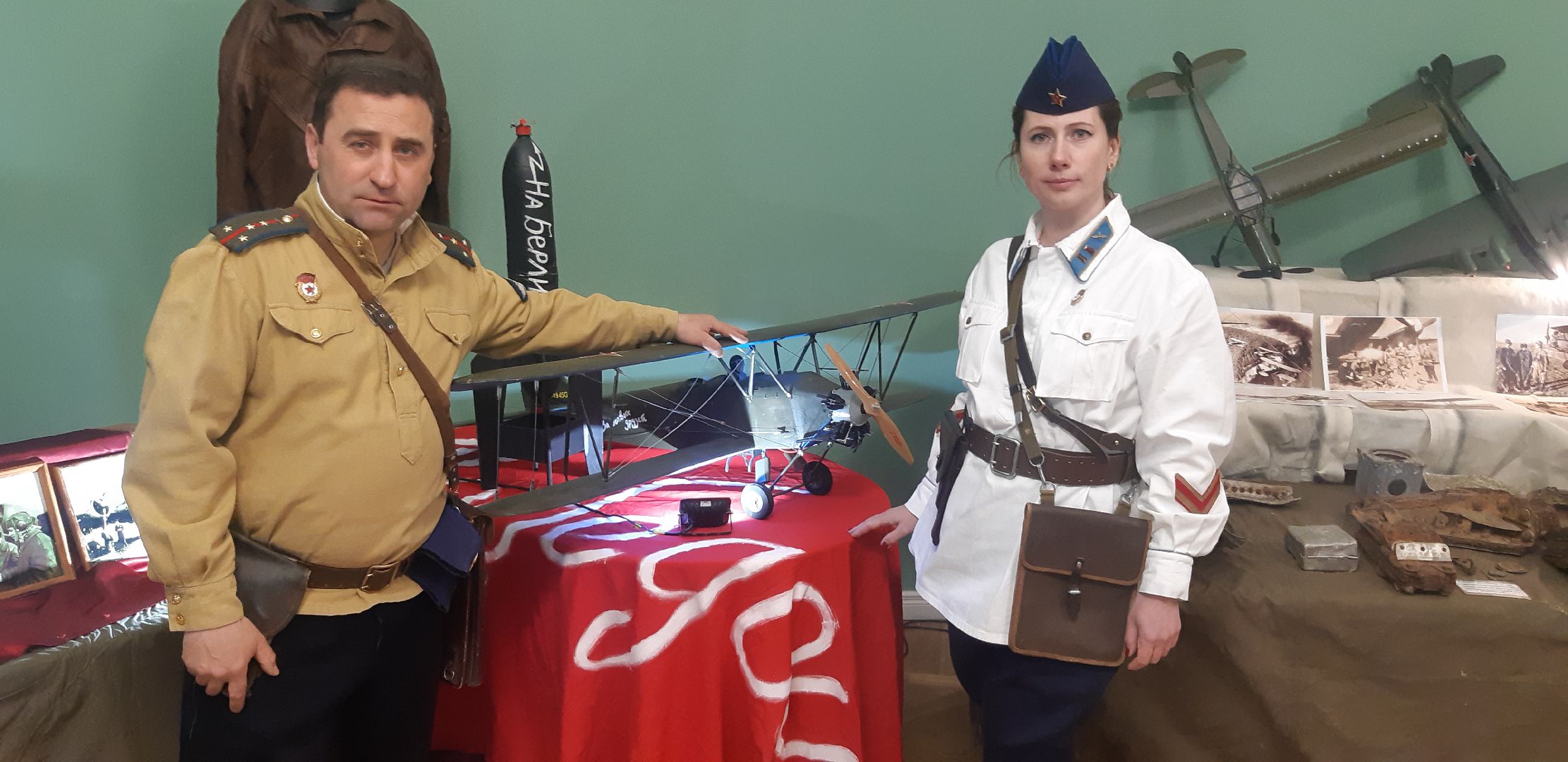 В бой идут одни старики, летчики, жители Красногорска, Красногорск, Великая Отечественная война, день победы,