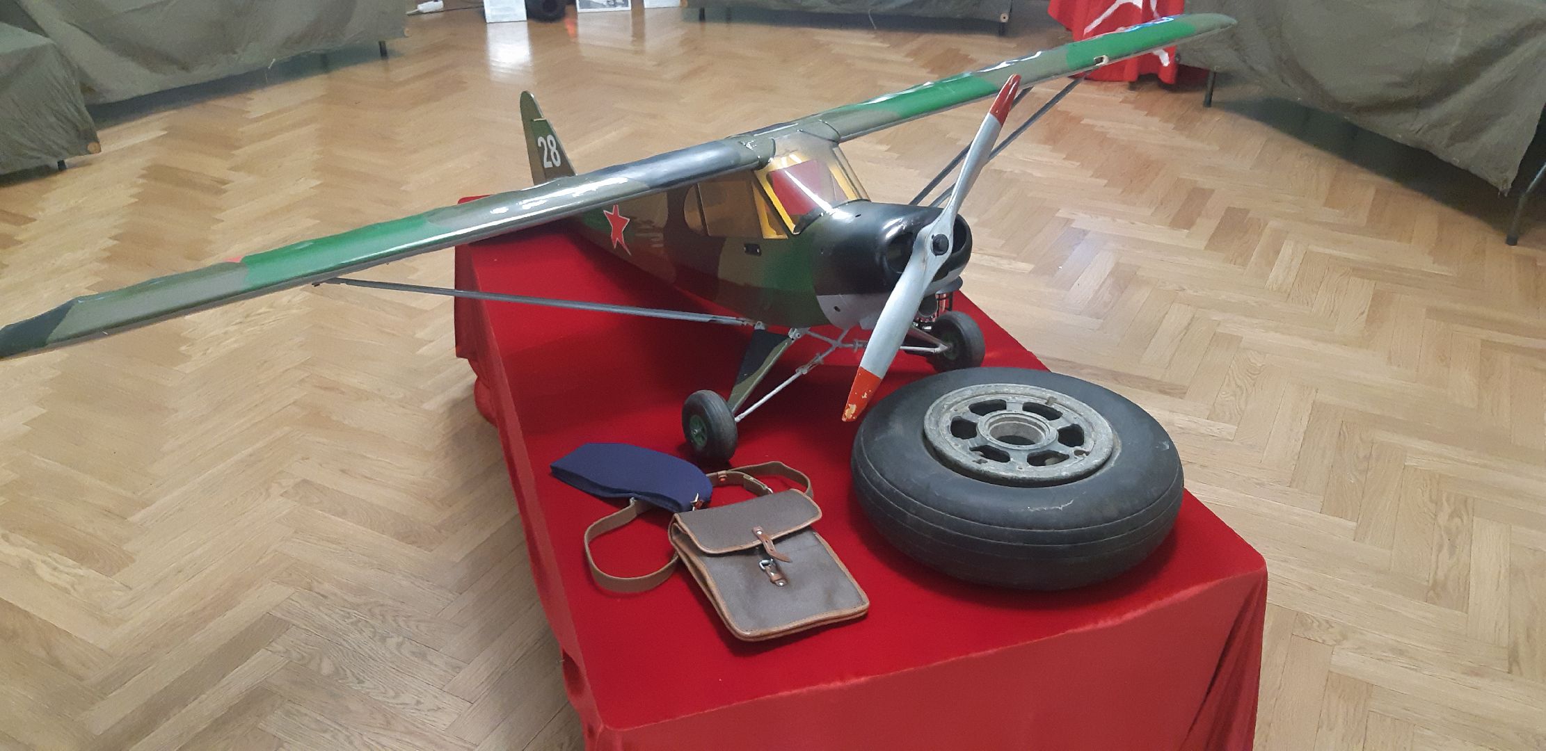 В бой идут одни старики, летчики, жители Красногорска, Красногорск, Великая Отечественная война, день победы,