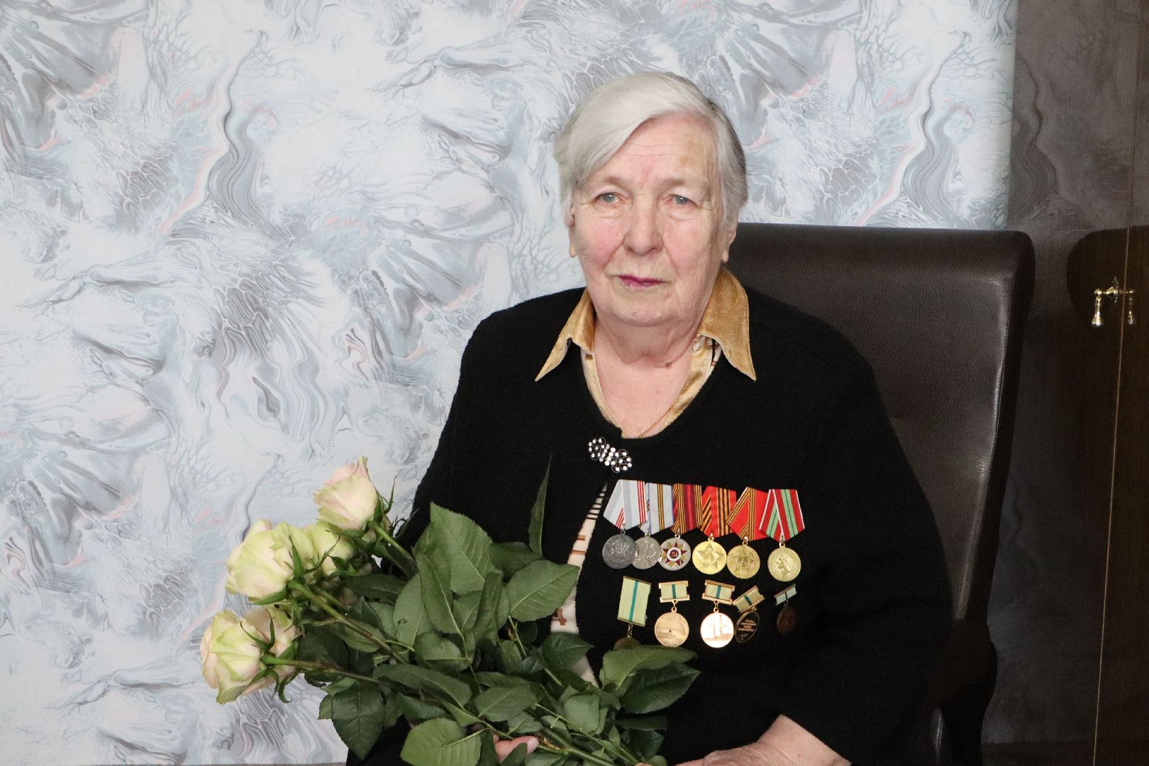 Серебряные Пруды, поселок Дмитриевский, День победы, поздравлеение ветерана, 9 мая, житель блокадного Ленинграда,